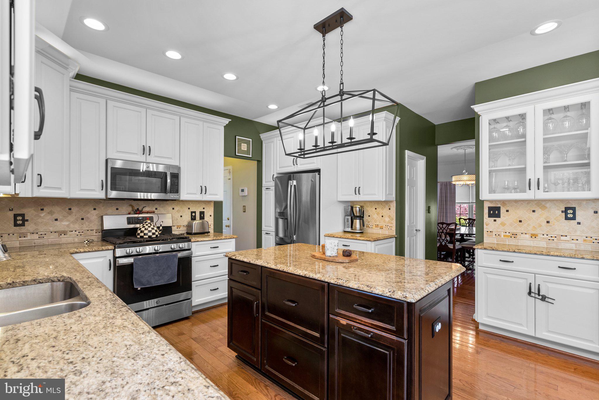 ASHFORD - Residential