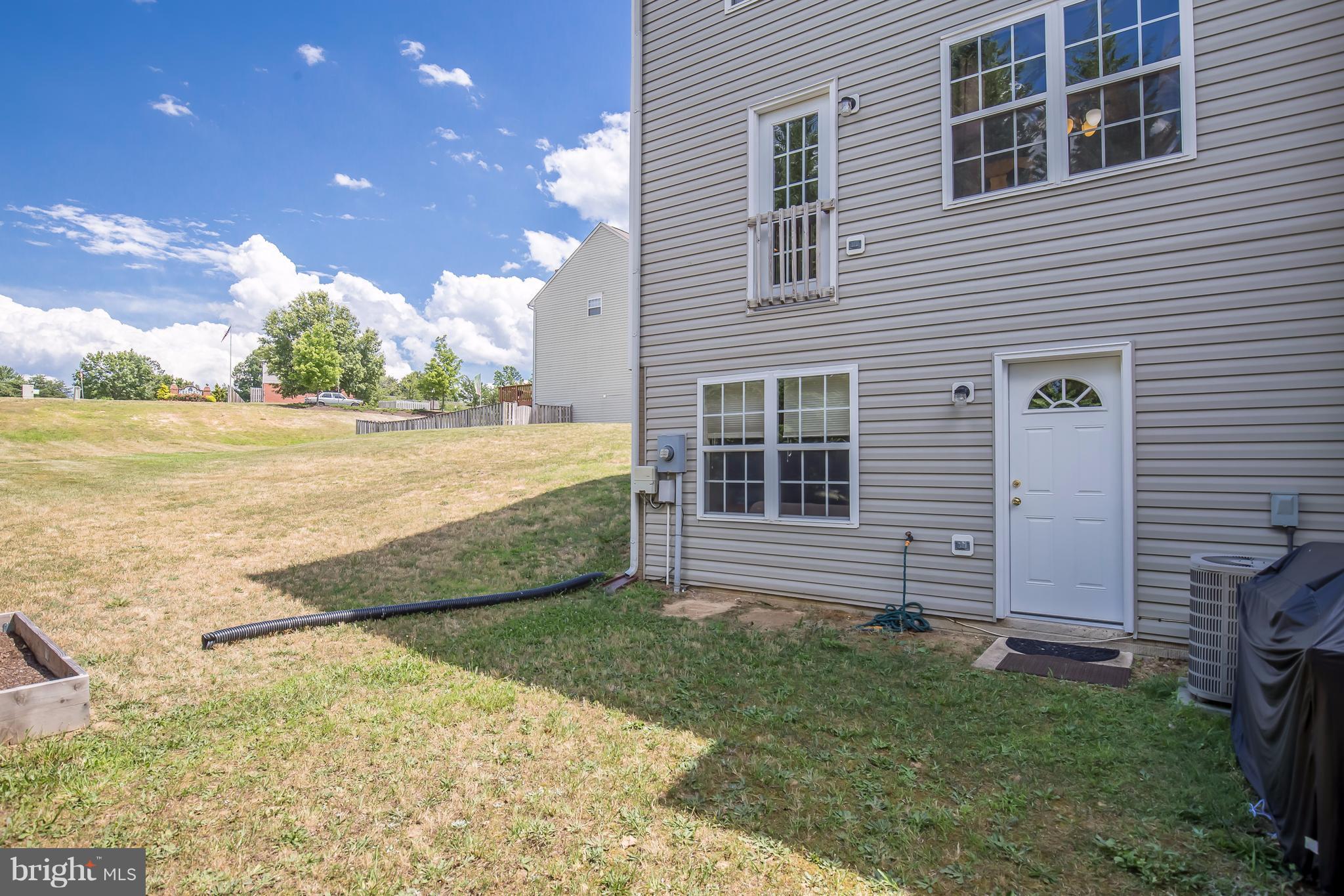 STONE RIVER - Residential