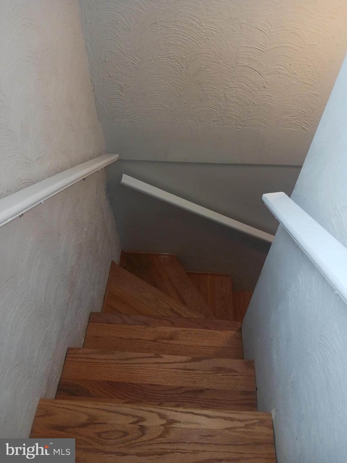 BEAVER HEIGHTS - Residential Lease