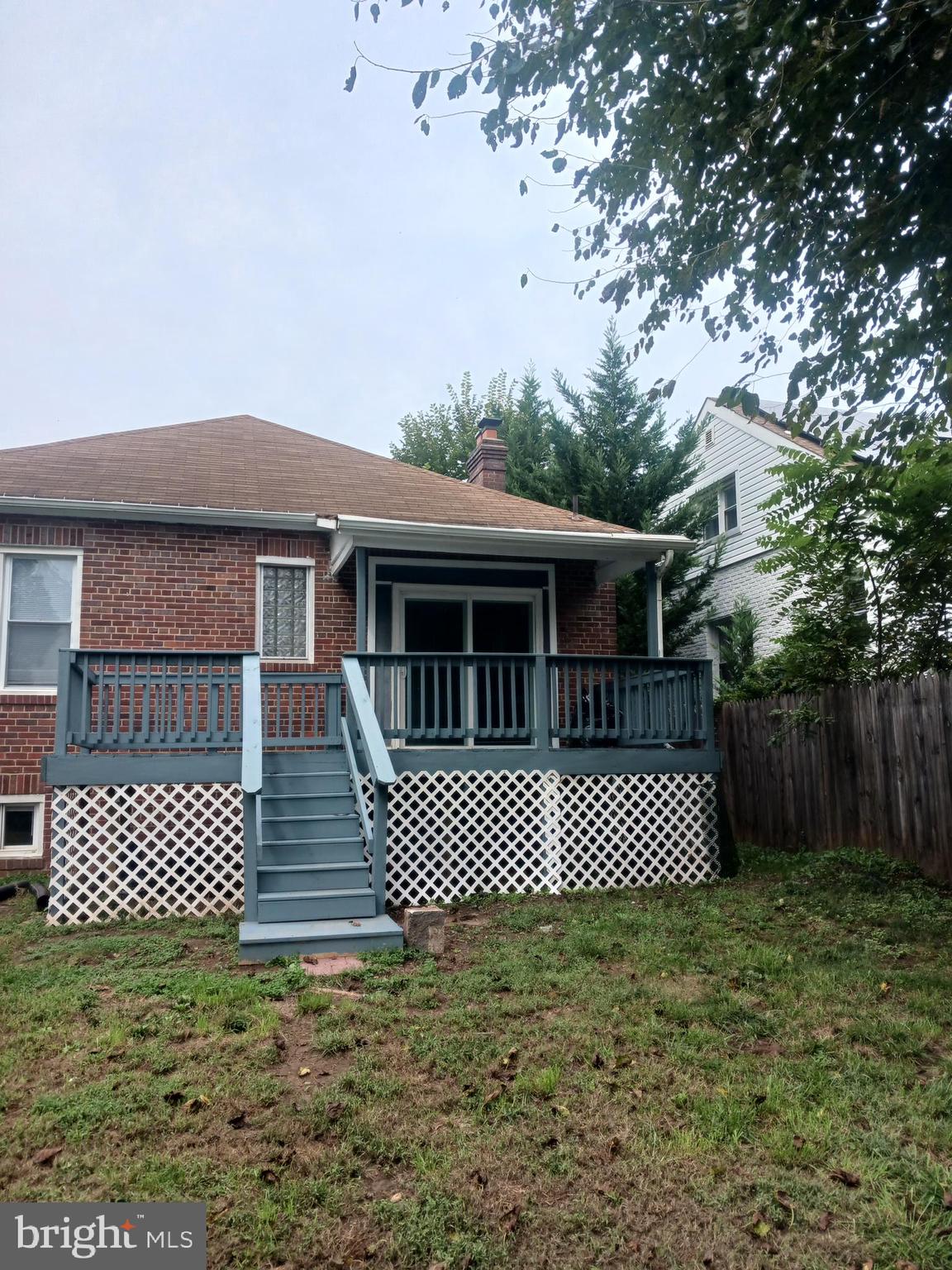 BEAVER HEIGHTS - Residential Lease