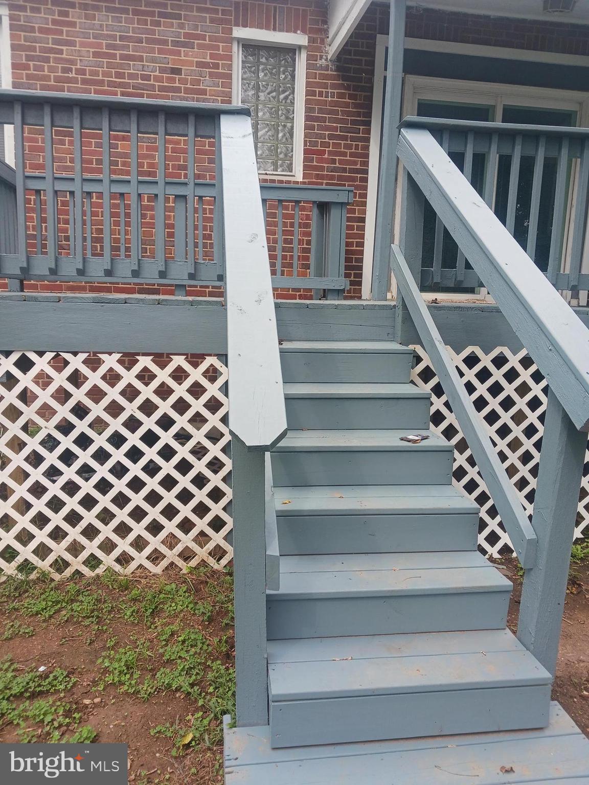 BEAVER HEIGHTS - Residential Lease