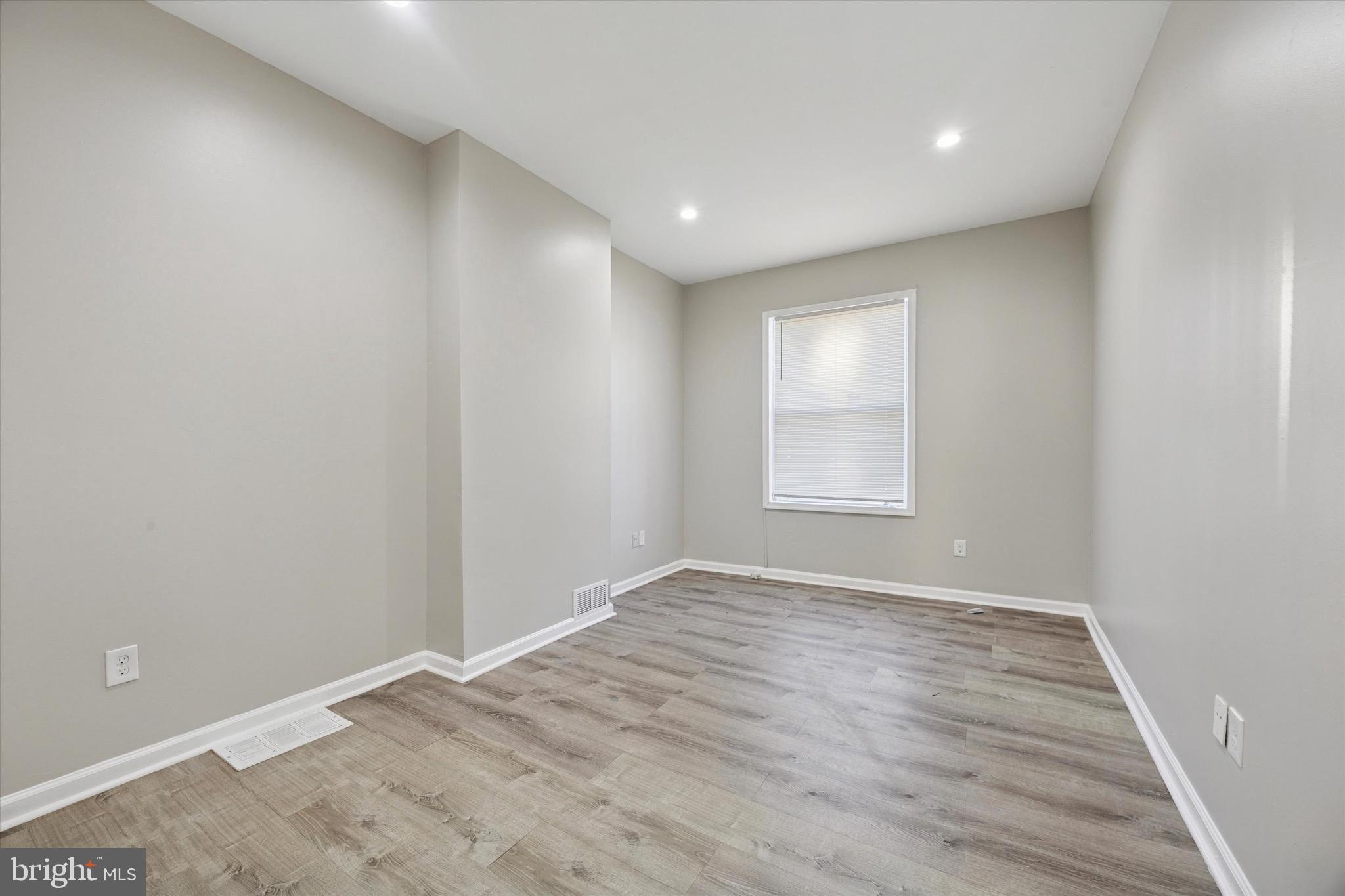 PENNWOOD - Residential Lease