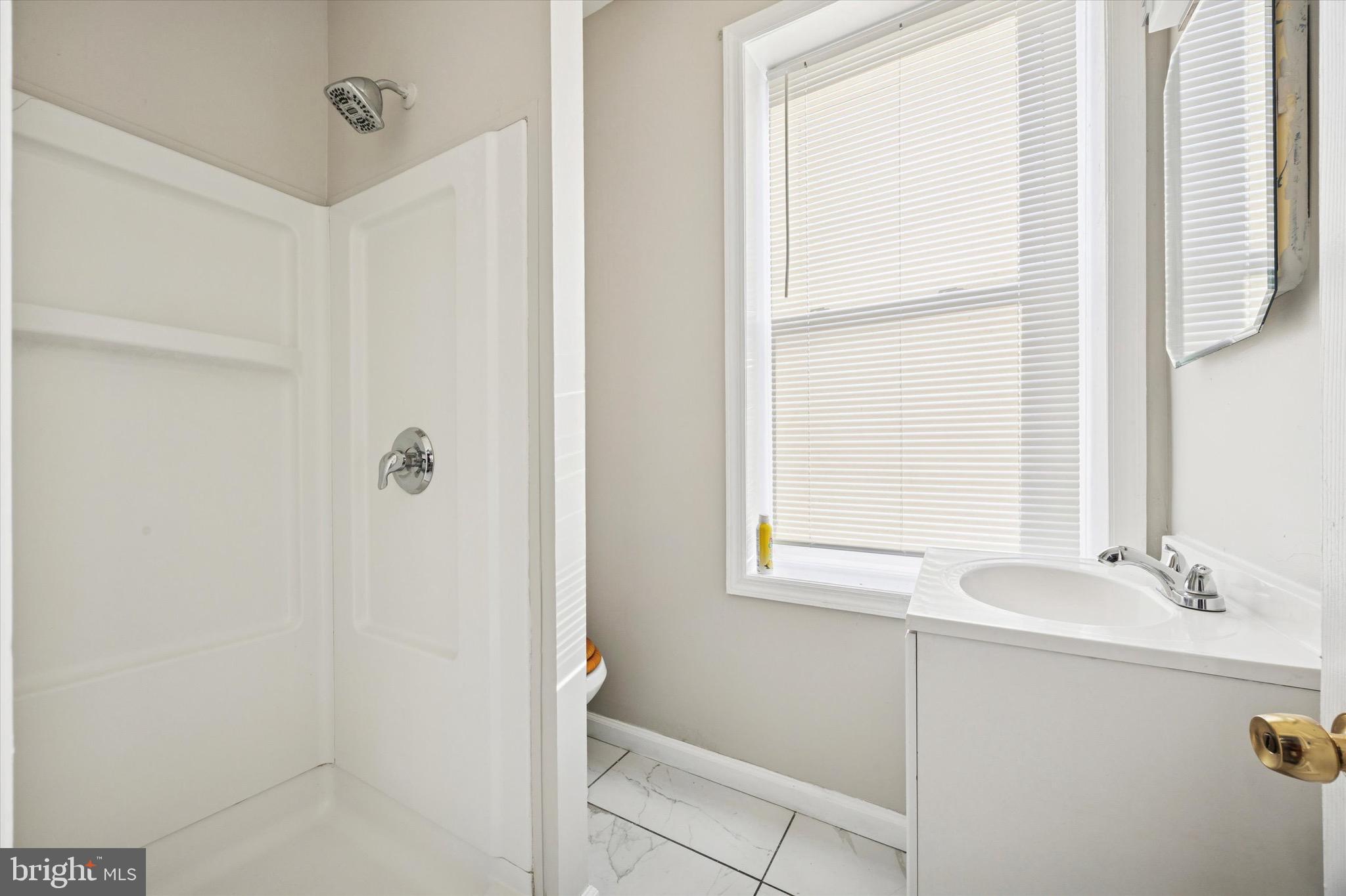 PENNWOOD - Residential Lease