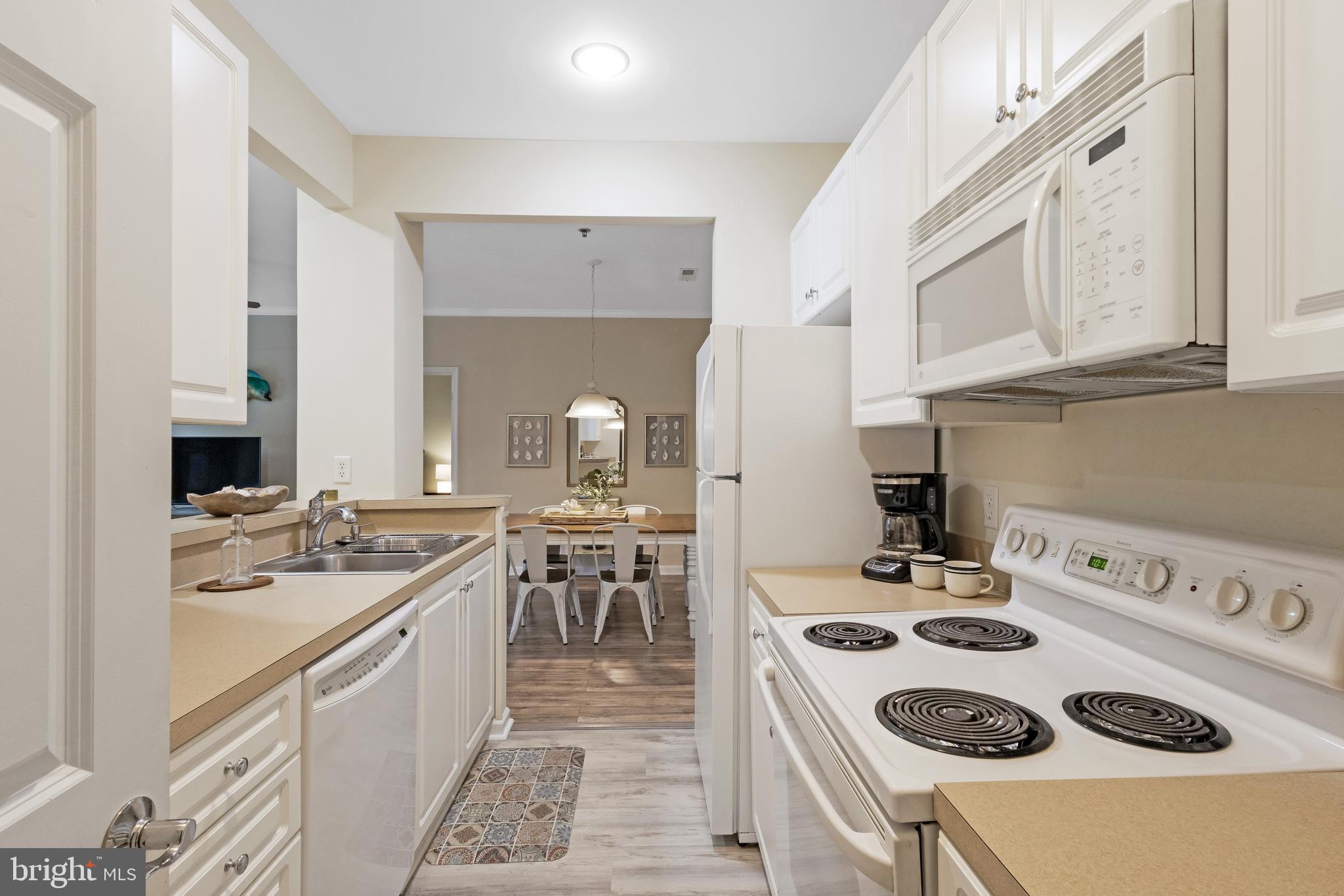 SANDPIPER VILLAGE CONDO - Residential