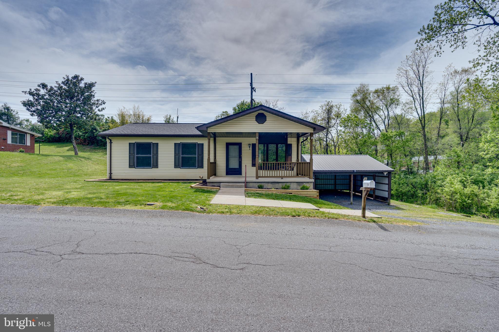 MARTINSBURG - Residential