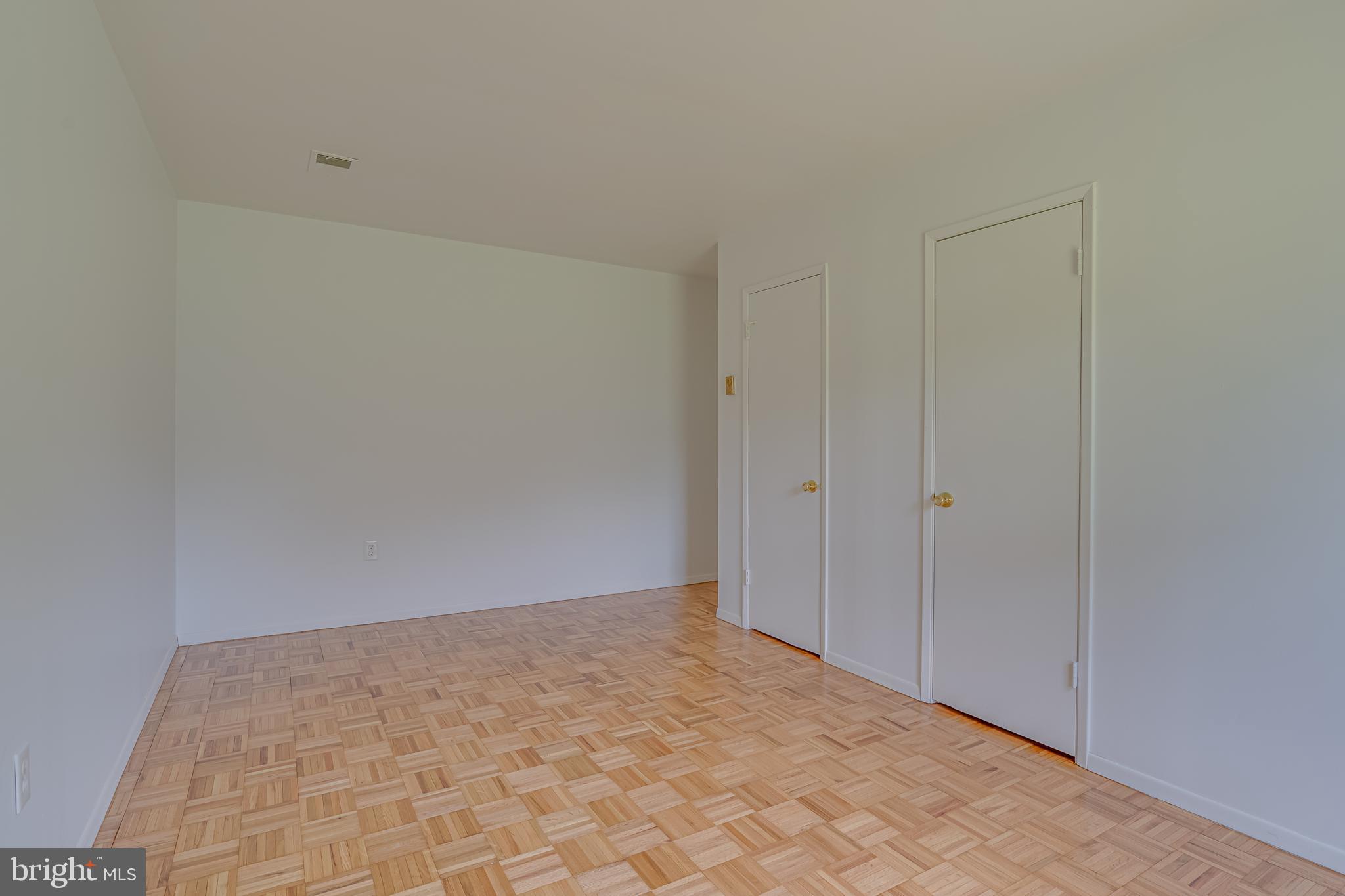 MARTINSBURG - Residential