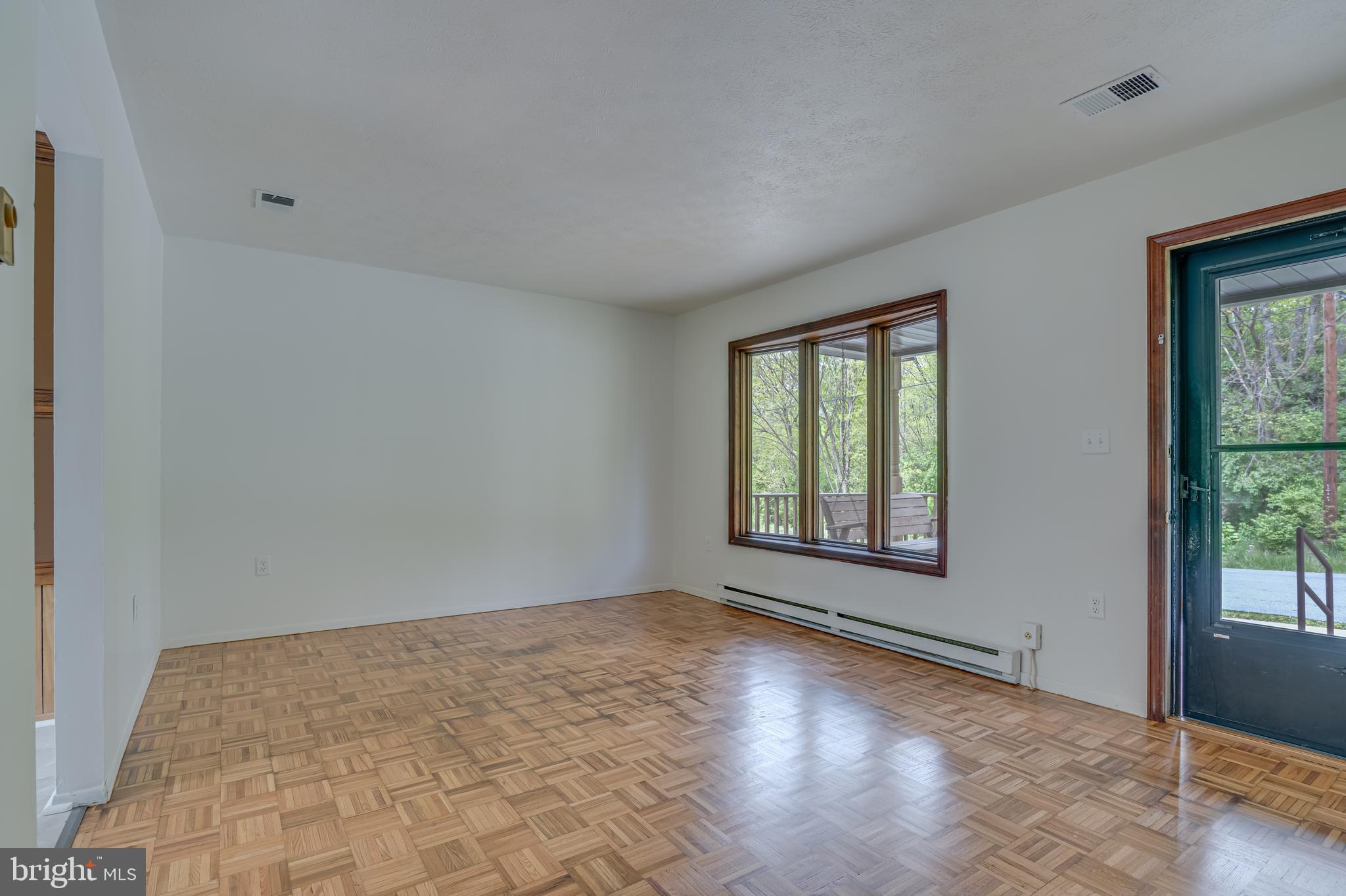 MARTINSBURG - Residential