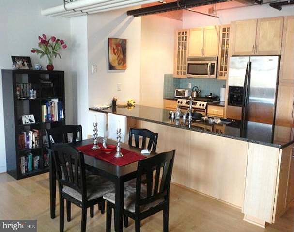 BRECO CONDOMINIUMS - Residential