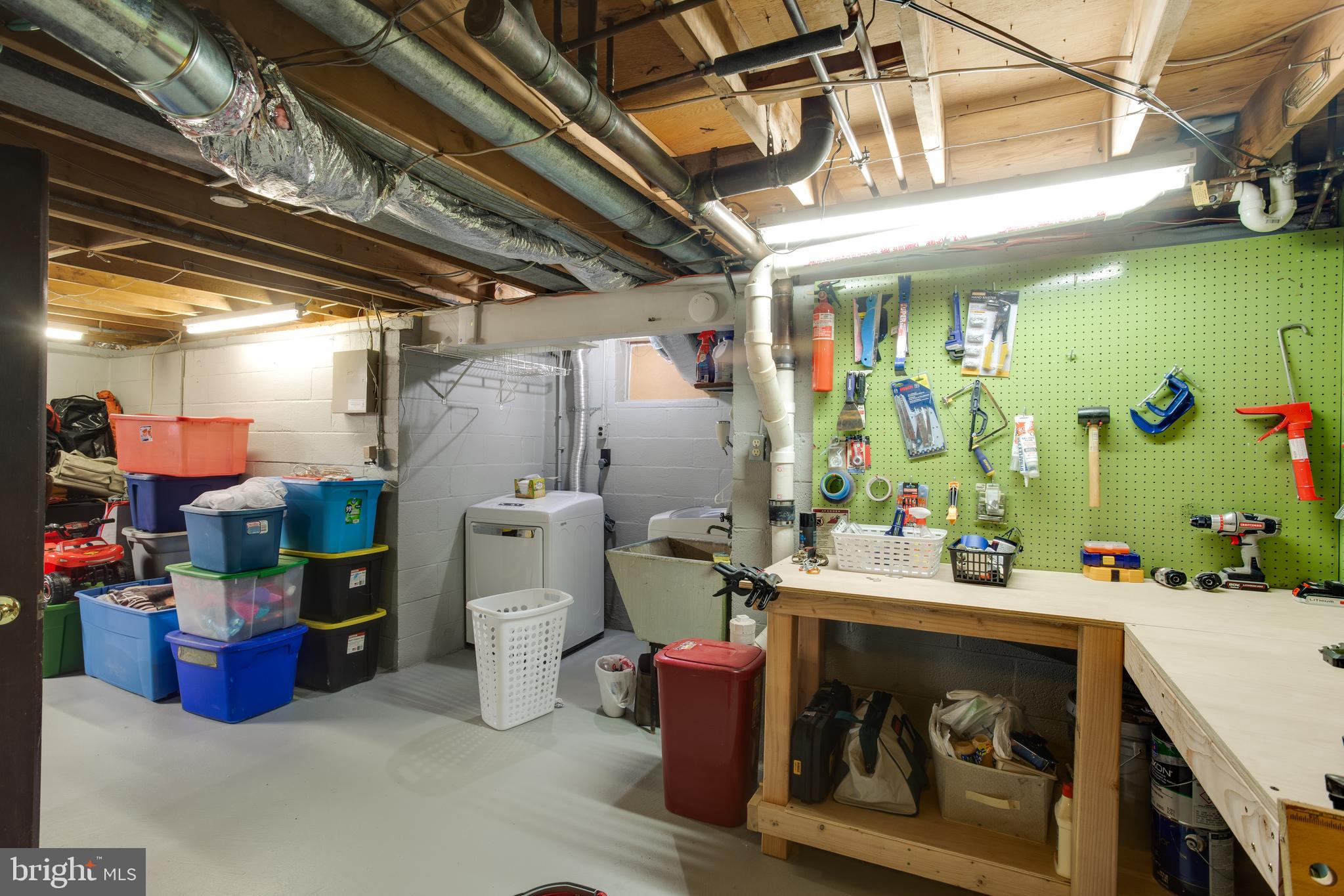 RIPPLING ESTATES - Residential