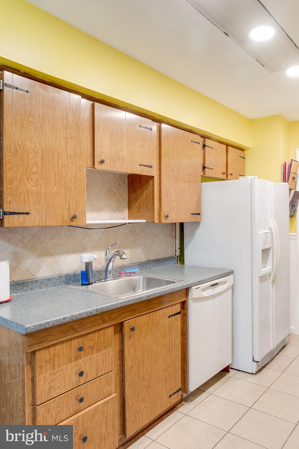 RIPPLING ESTATES - Residential