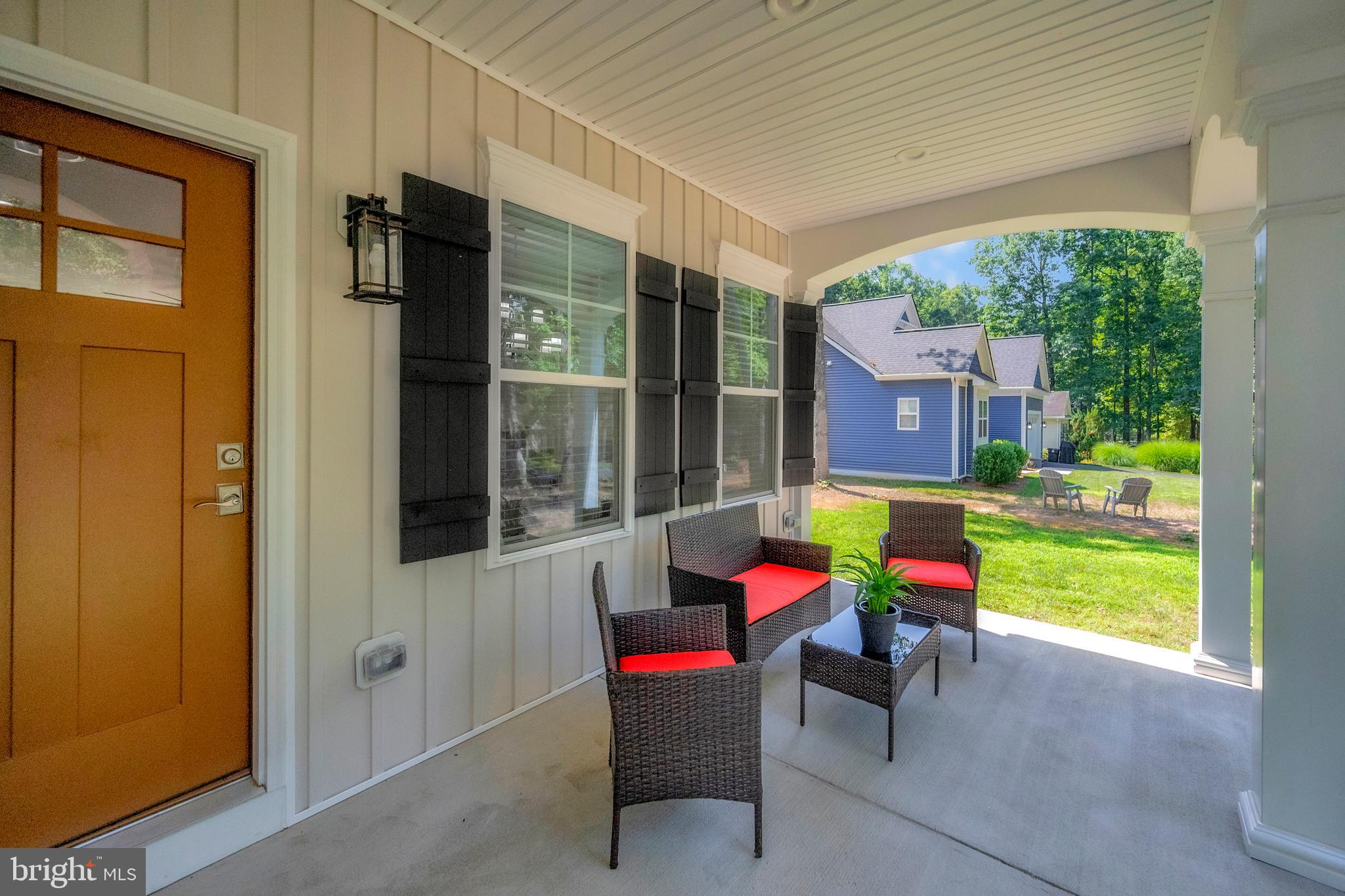 LAKE OF THE WOODS - Residential Lease