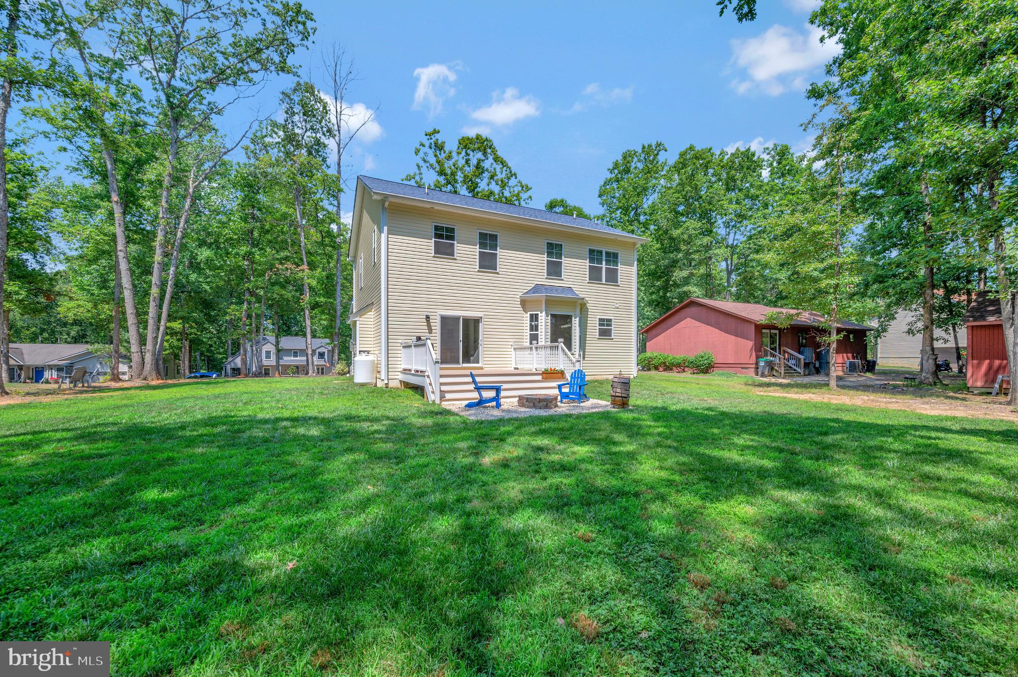 LAKE OF THE WOODS - Residential Lease