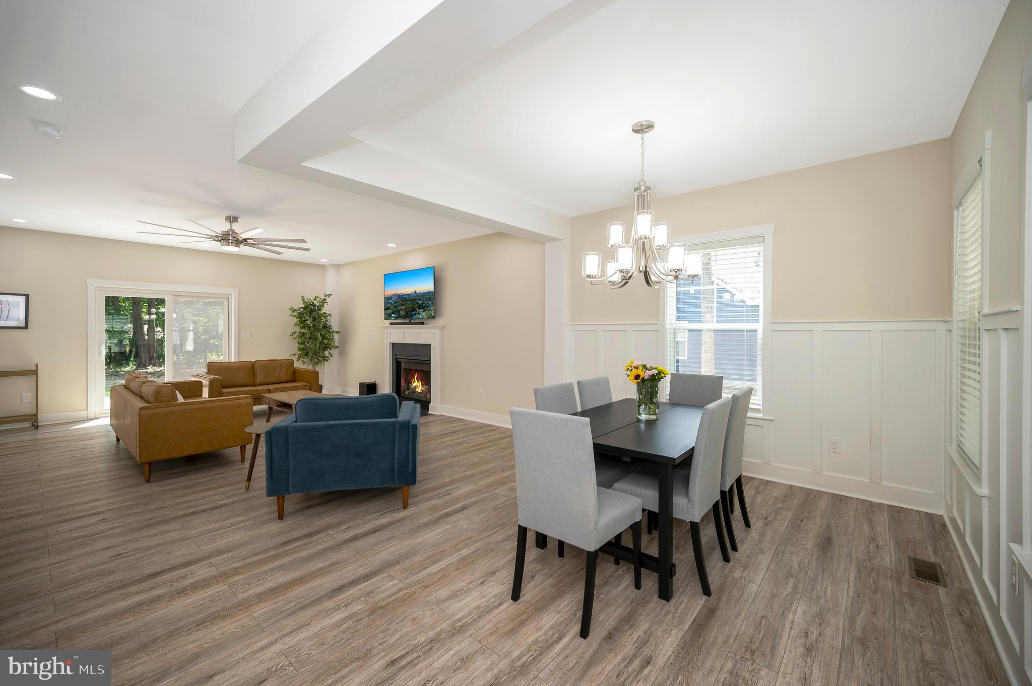 LAKE OF THE WOODS - Residential Lease