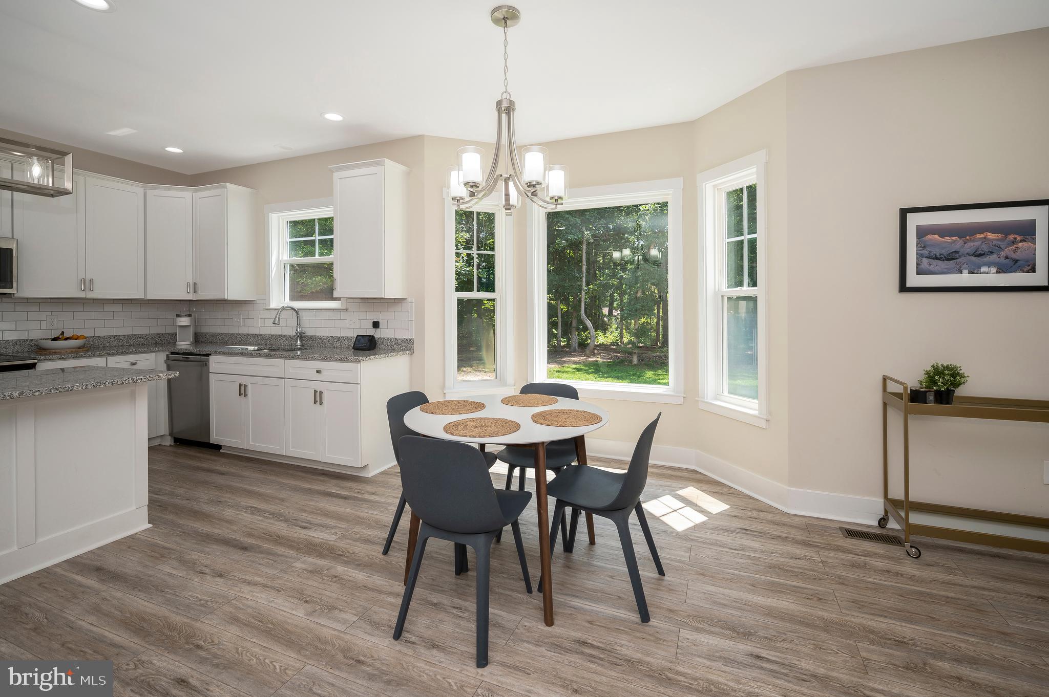 LAKE OF THE WOODS - Residential Lease