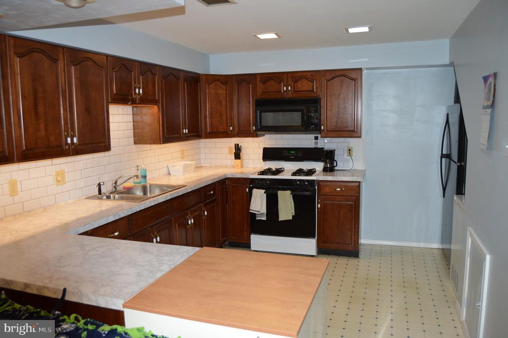 Photo of 3 Cedar Terrace, Columbia, PA 17512 (MLS # PALA2043478)