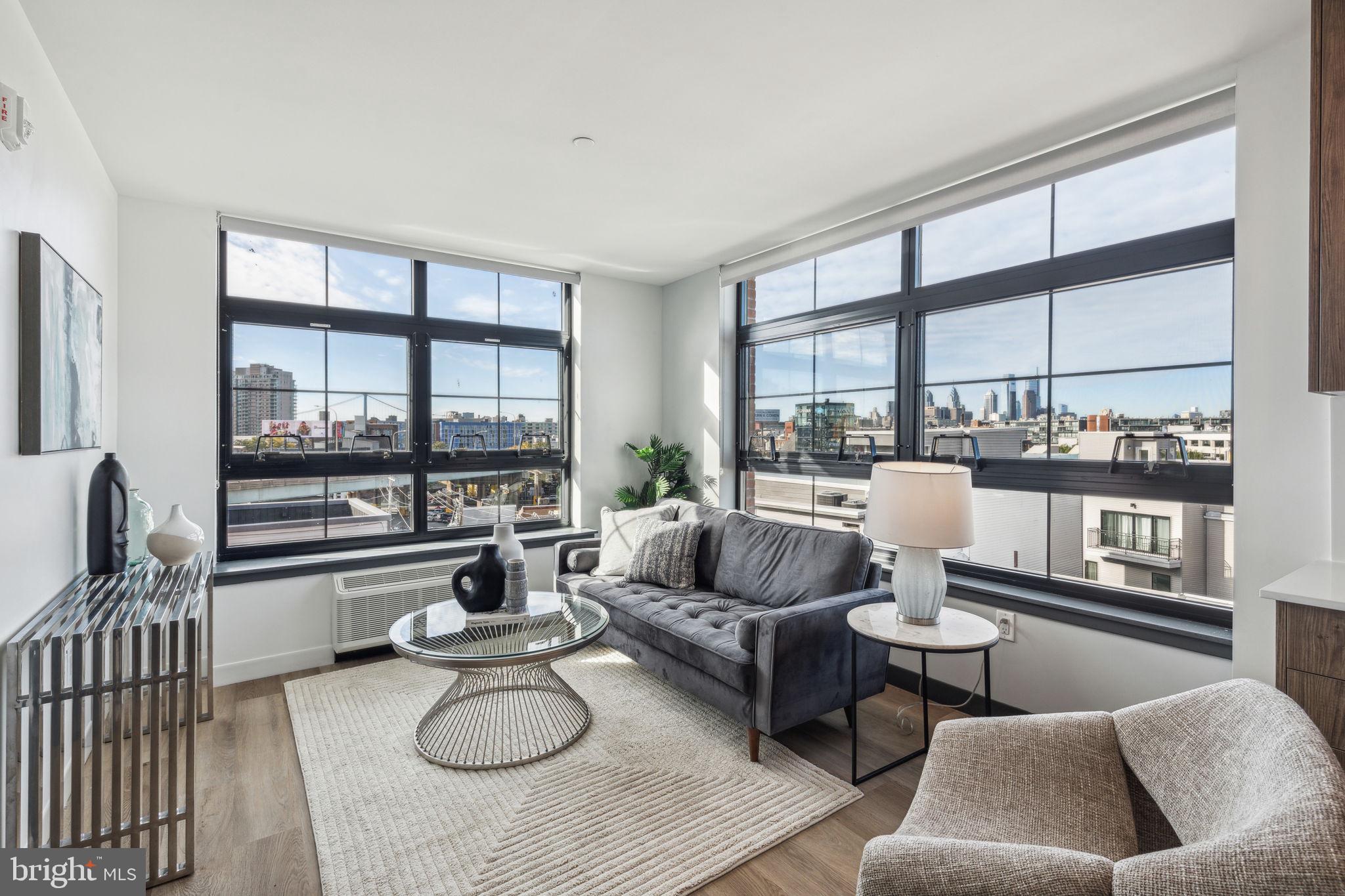 1122 FRANKFORD AVENUE 2B/2B - TH