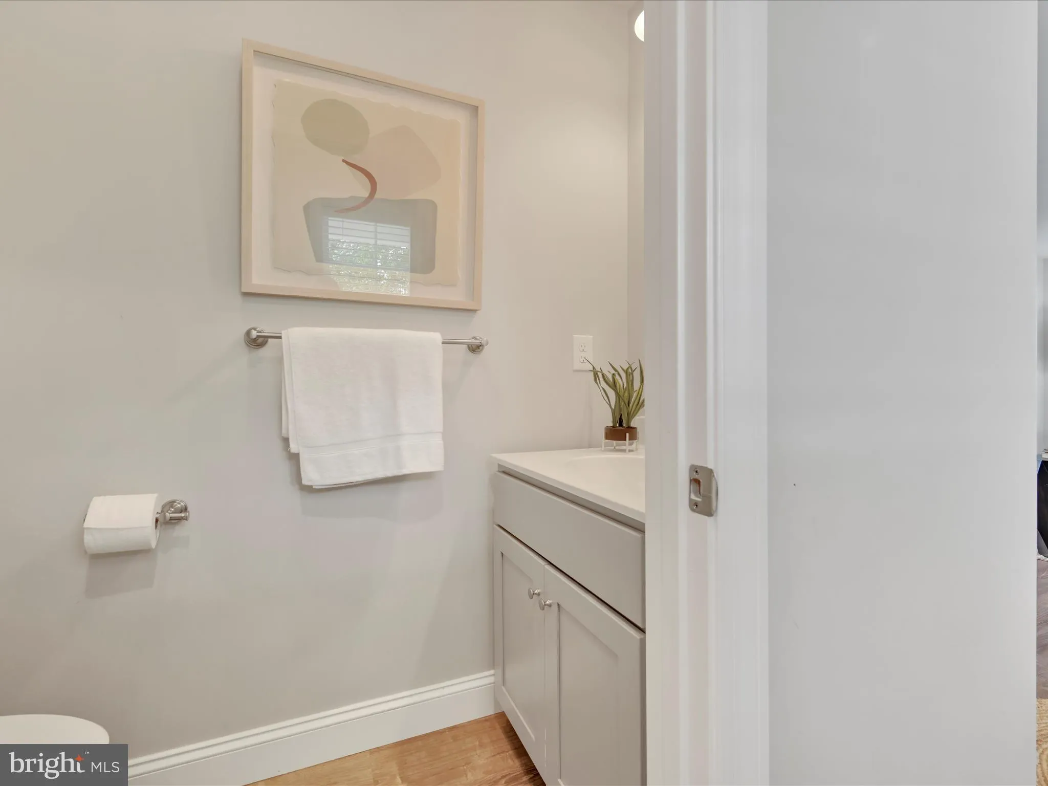 Ephrata, Pennsylvania 17522, United States, 3 Bedrooms Bedrooms, ,3 BathroomsBathrooms,Residential,Active,128102