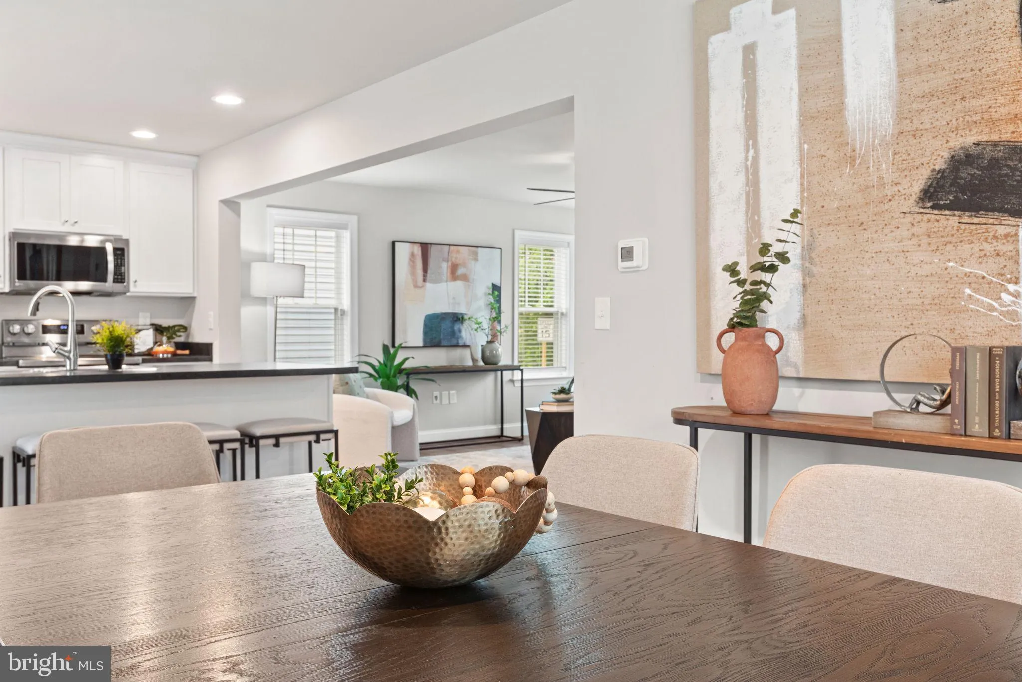 Ephrata, Pennsylvania 17522, United States, 3 Bedrooms Bedrooms, ,3 BathroomsBathrooms,Residential,Active,128102