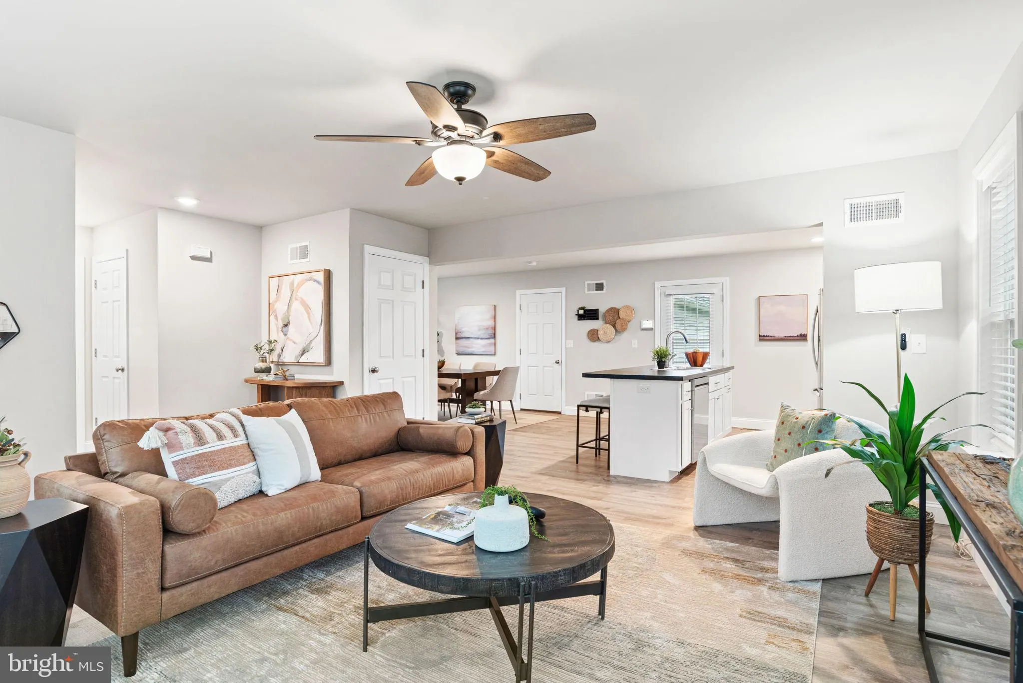 Ephrata, Pennsylvania 17522, United States, 3 Bedrooms Bedrooms, ,3 BathroomsBathrooms,Residential,Active,128102