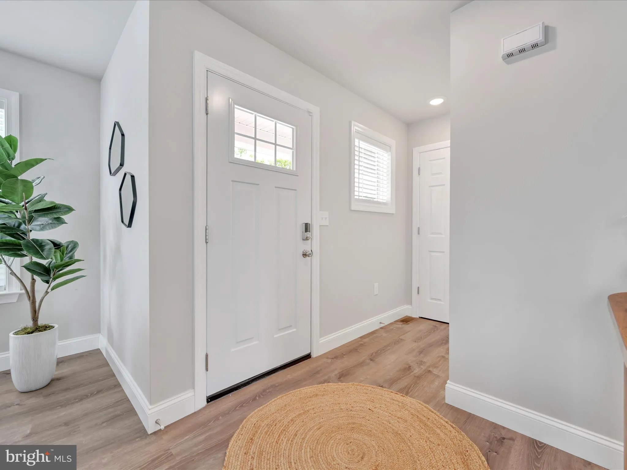 Ephrata, Pennsylvania 17522, United States, 3 Bedrooms Bedrooms, ,3 BathroomsBathrooms,Residential,Active,128102