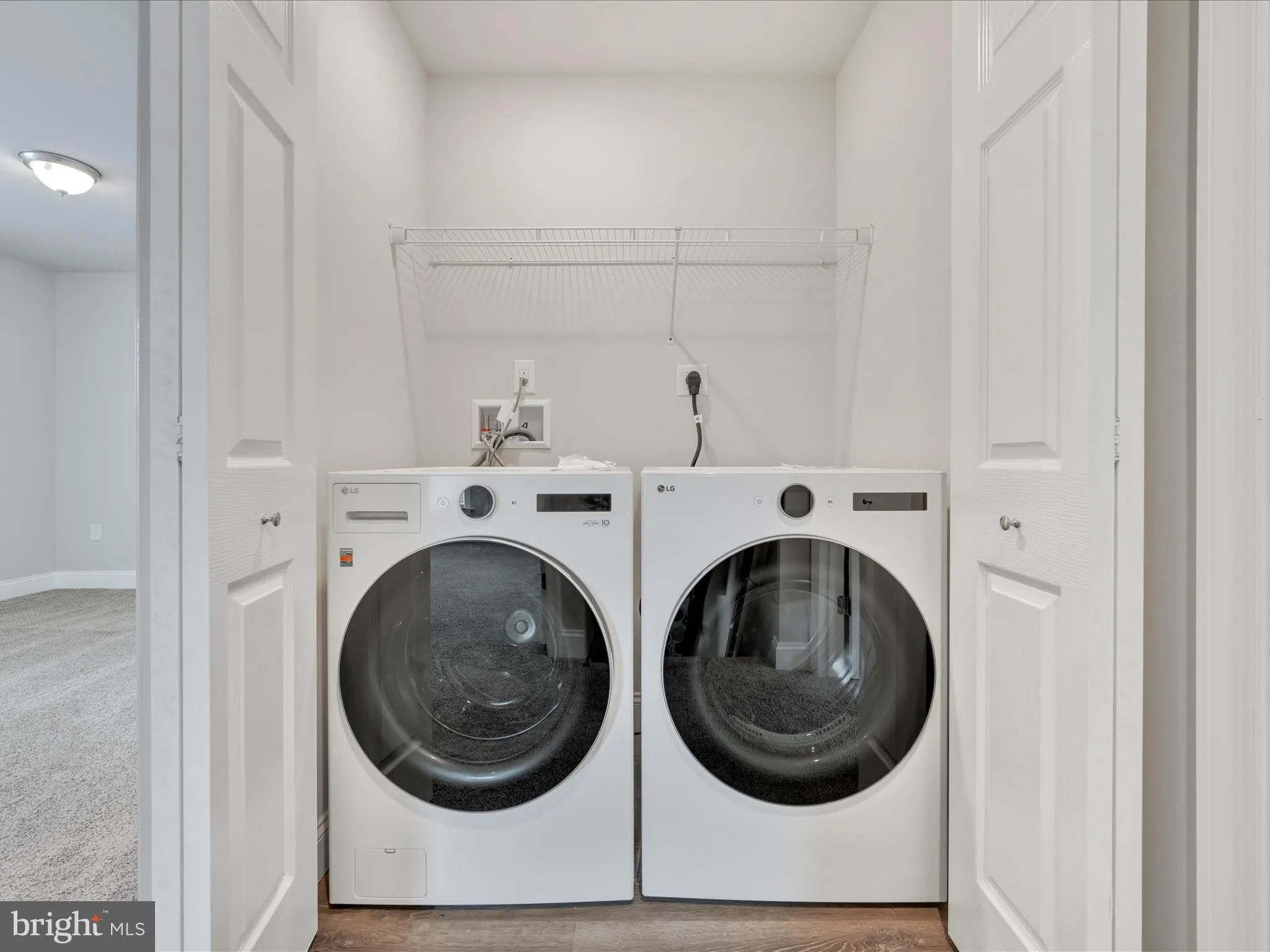 Ephrata, Pennsylvania 17522, United States, 3 Bedrooms Bedrooms, ,3 BathroomsBathrooms,Residential,Active,128102