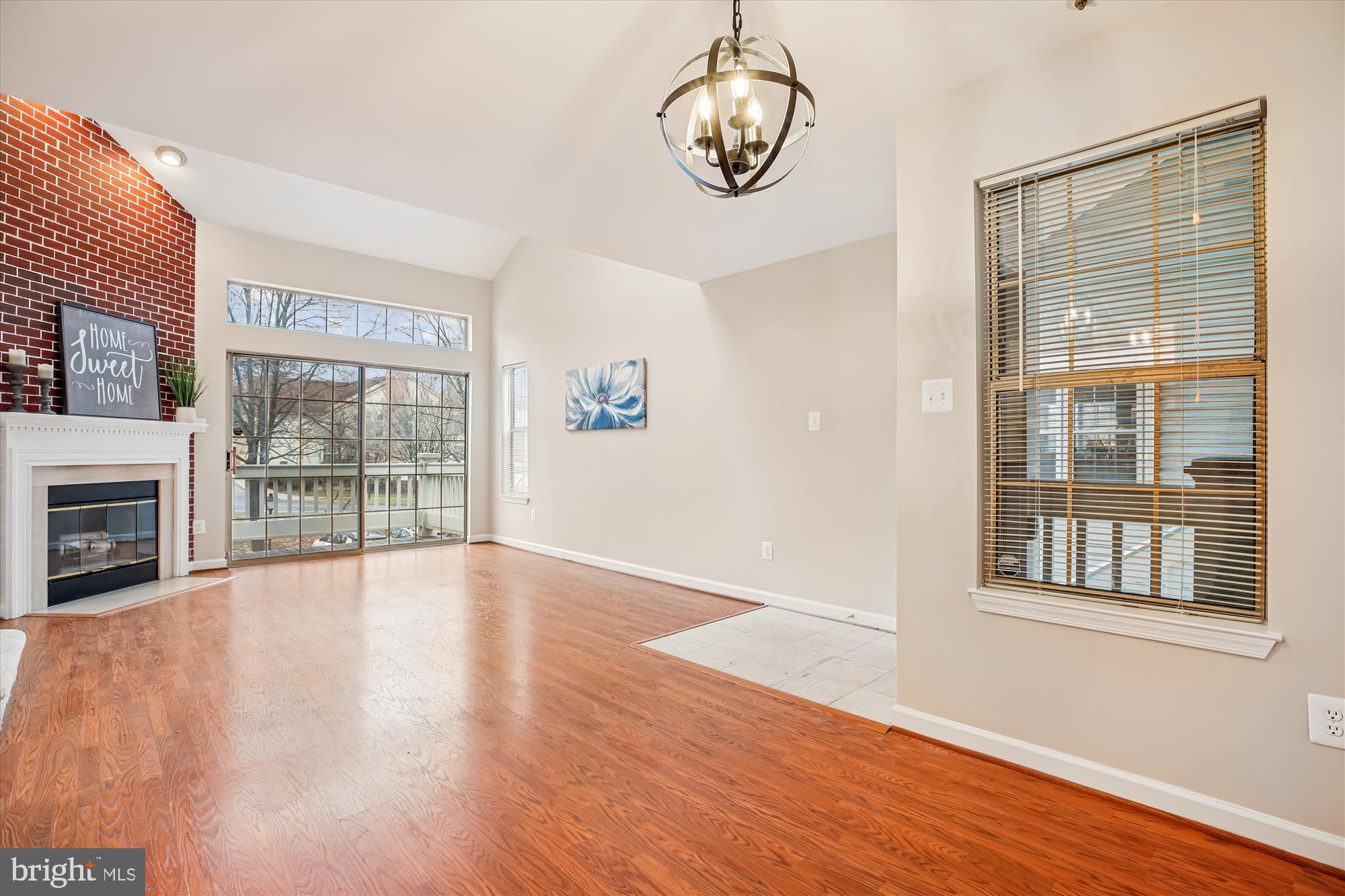 BENTLEY PLACE - Residential