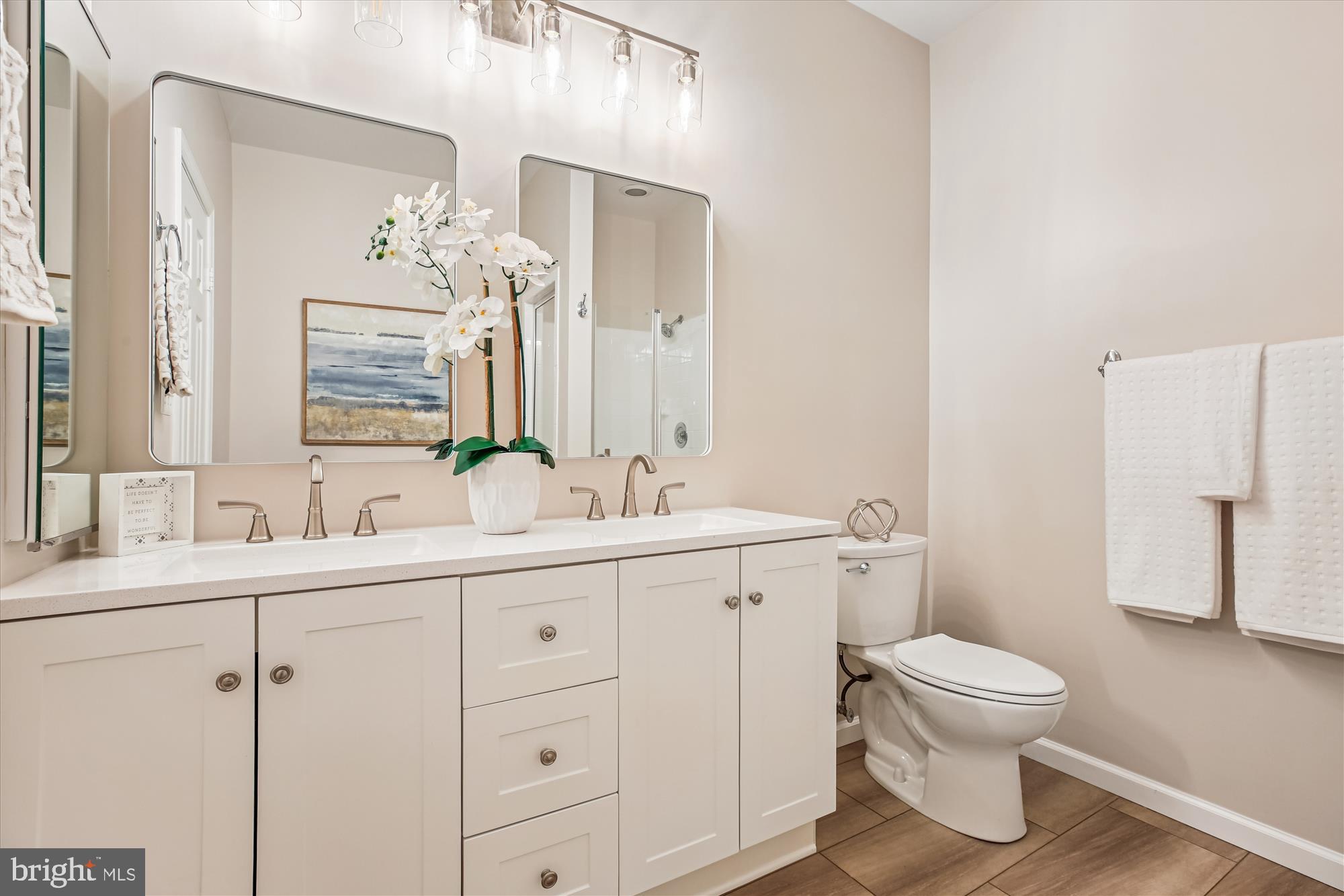 BENTLEY PLACE - Residential