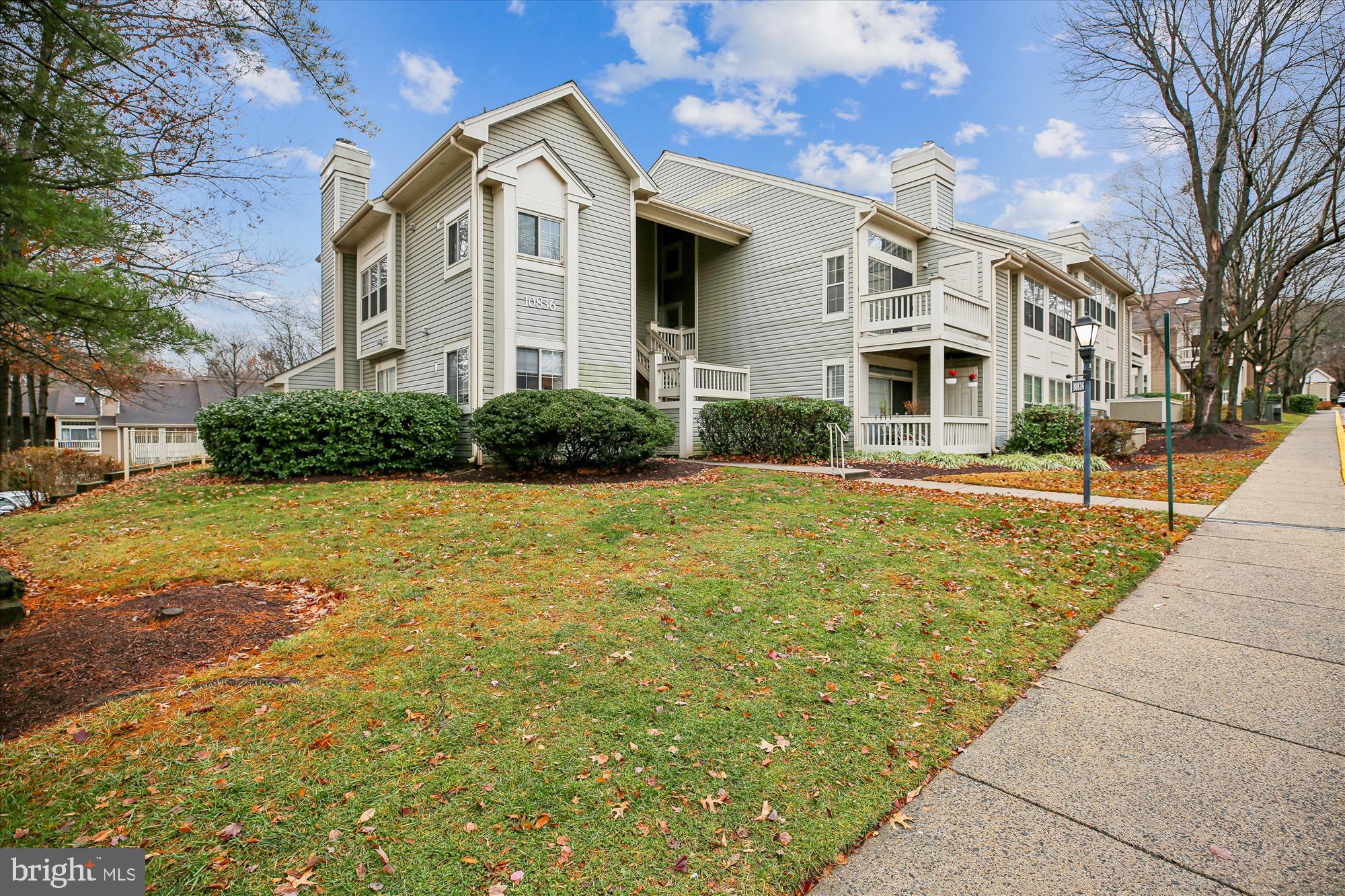 BENTLEY PLACE - Residential