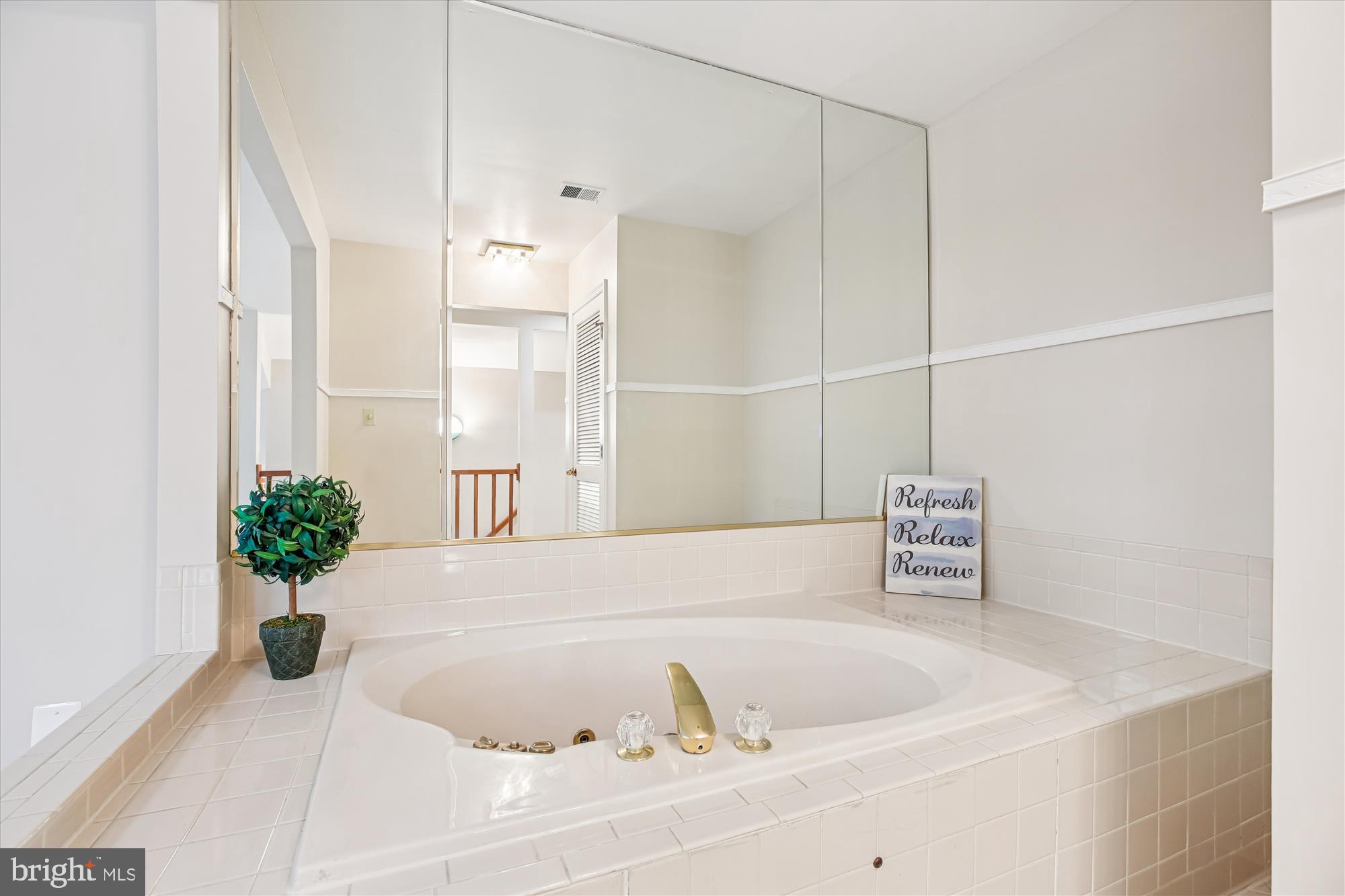 BENTLEY PLACE - Residential