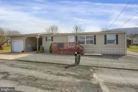 MLS: PADA2042750