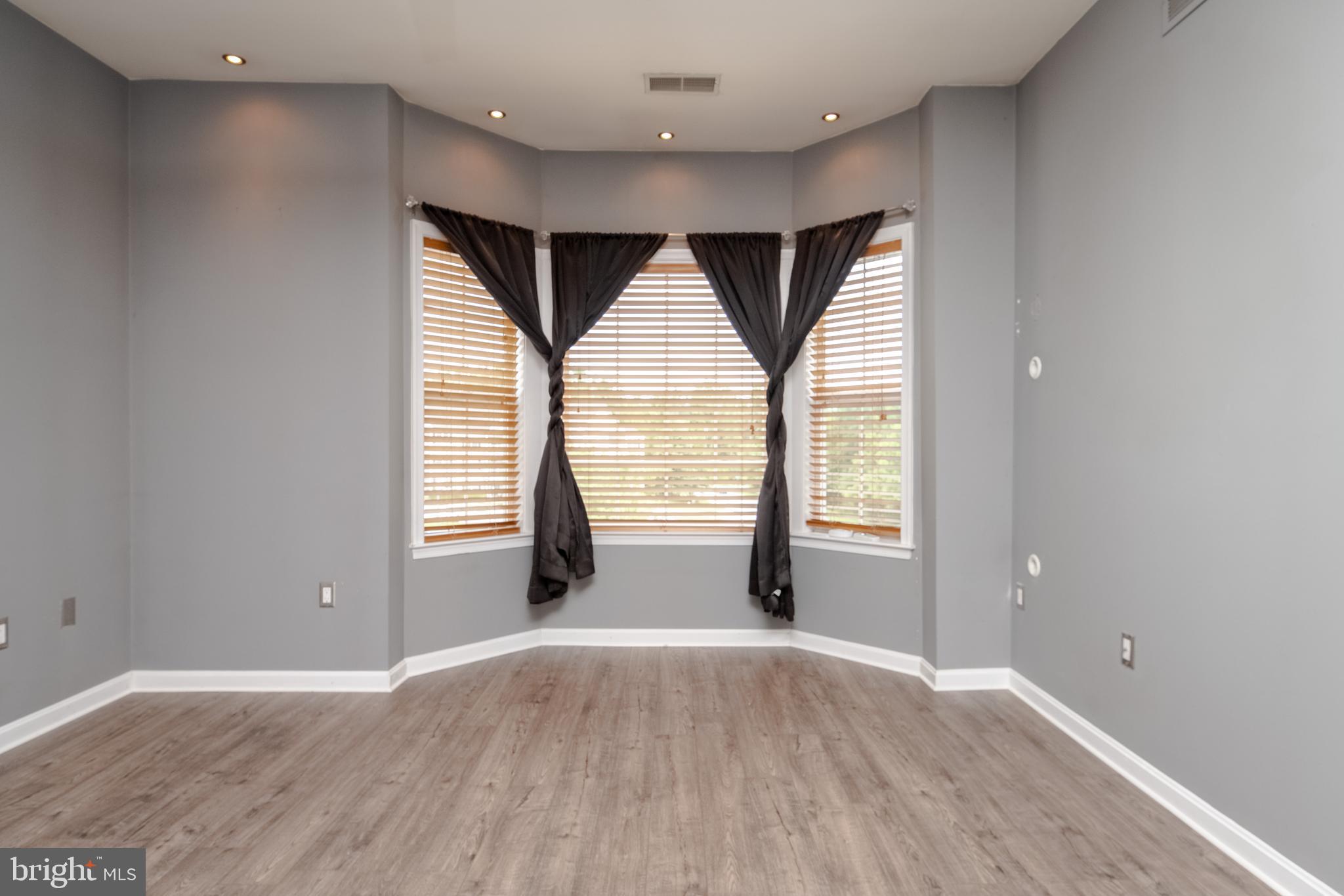 IRWINS CHOICE - Residential