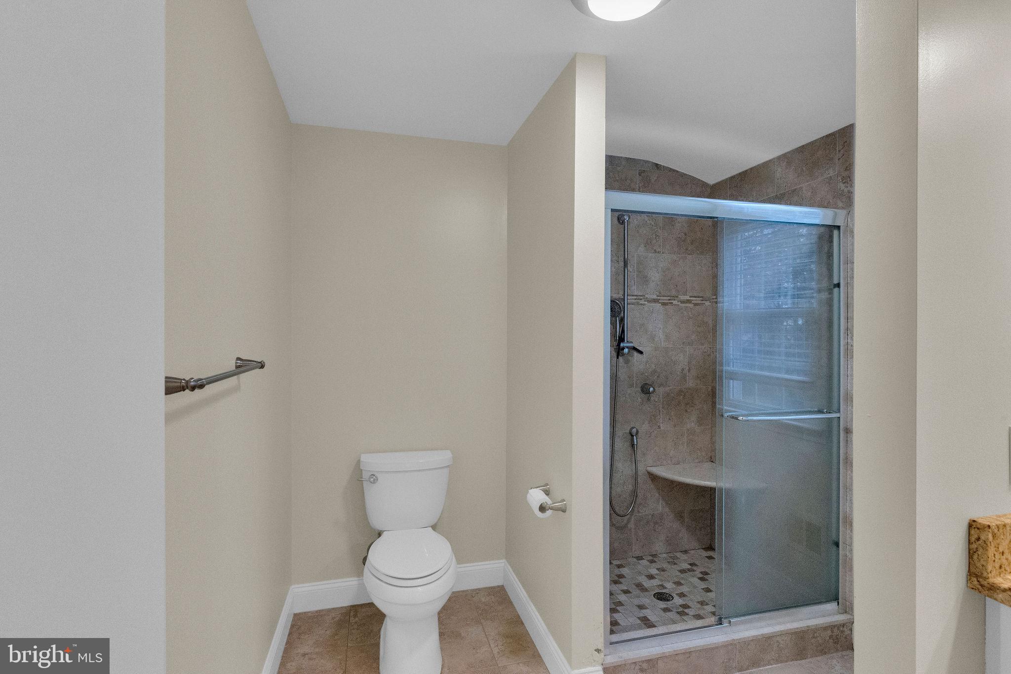 EDGEWOOD PARK - Residential