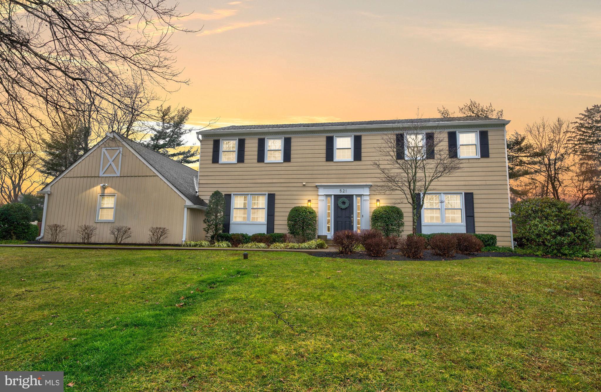 EDGEWOOD PARK - Residential