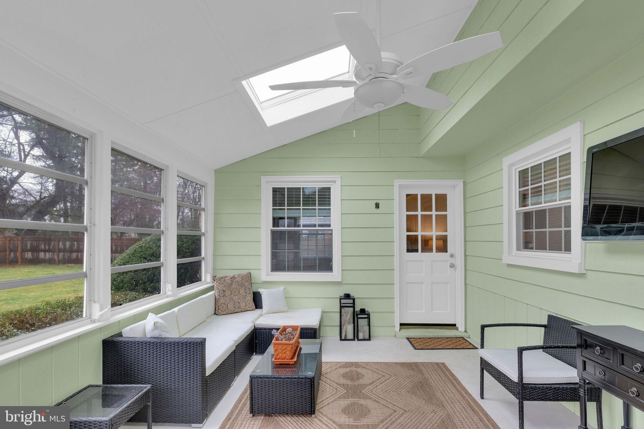 EDGEWOOD PARK - Residential