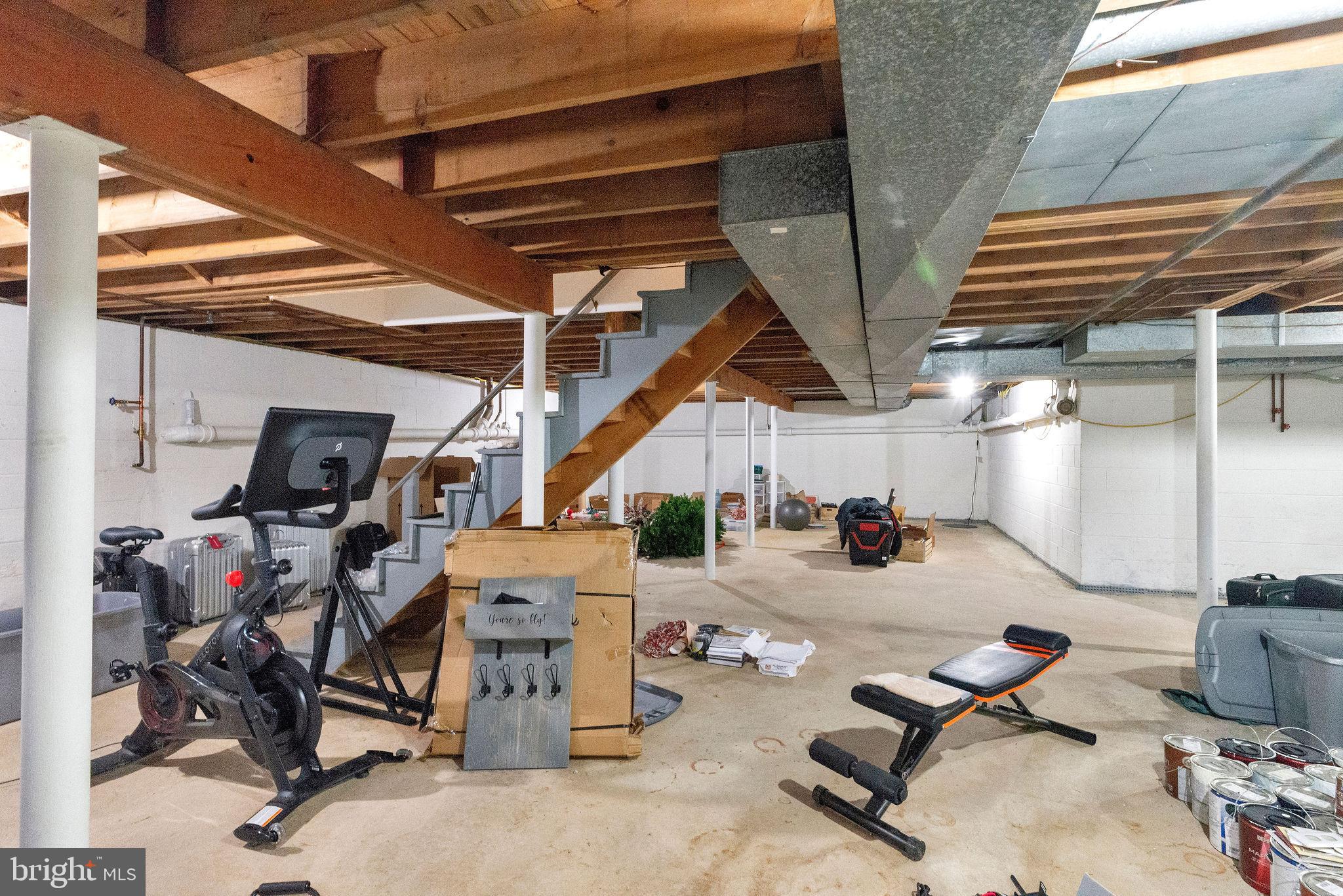 EDGEWOOD PARK - Residential