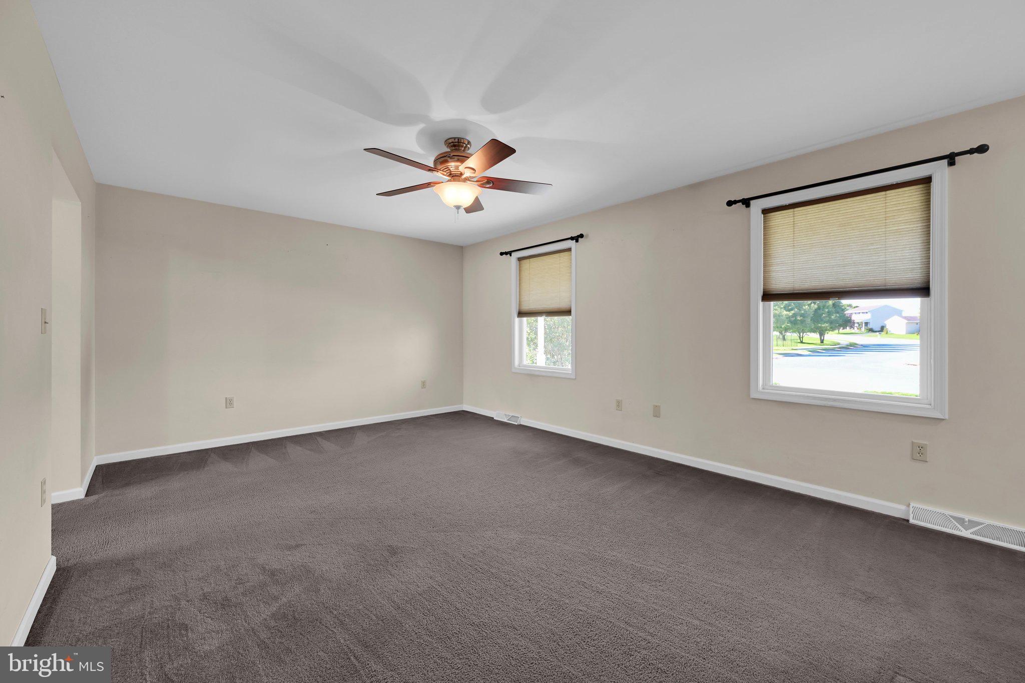 73 EDGEMONT LANE