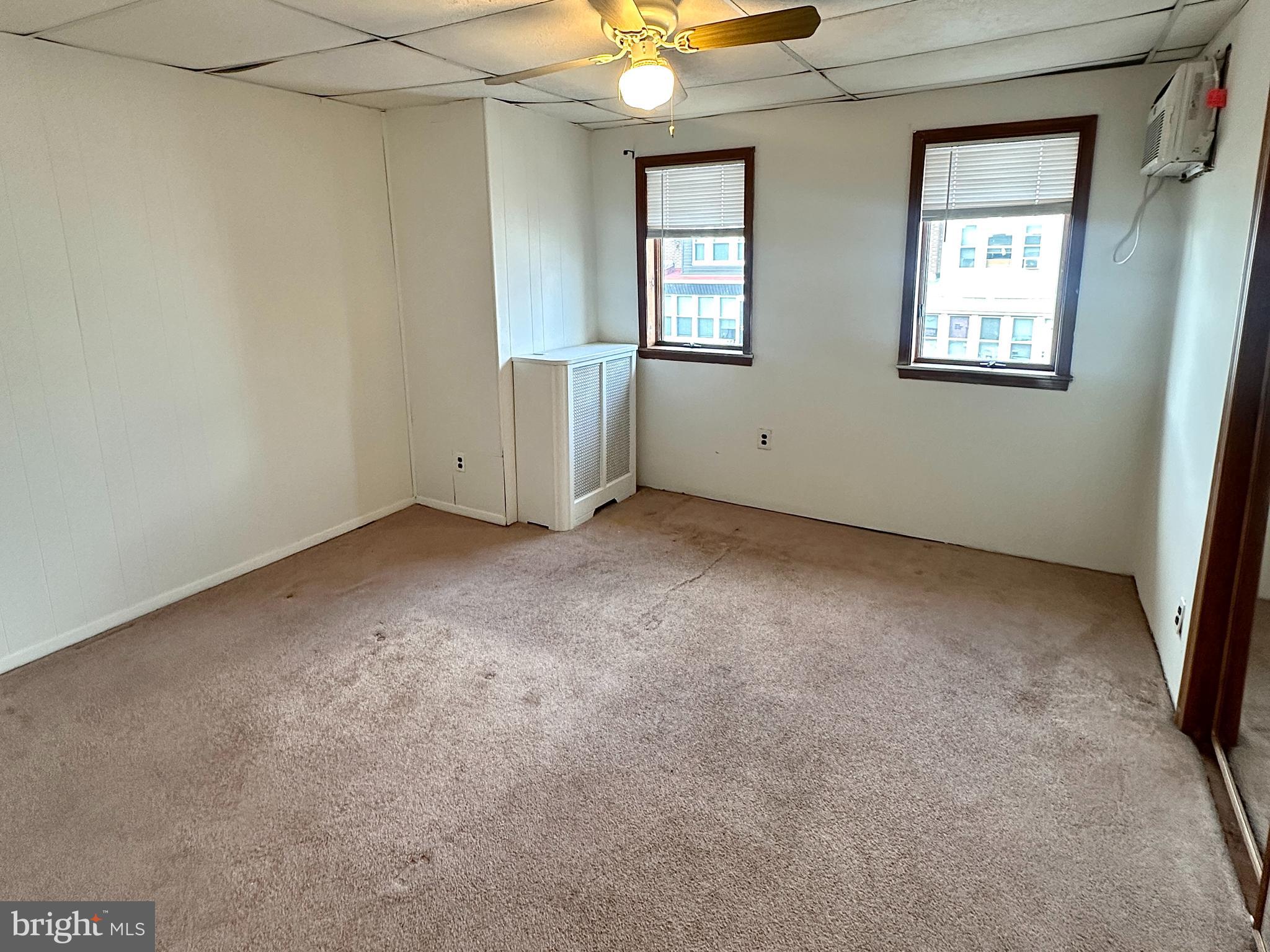 PHILADELPHIA (SOUTHWEST) - Residential