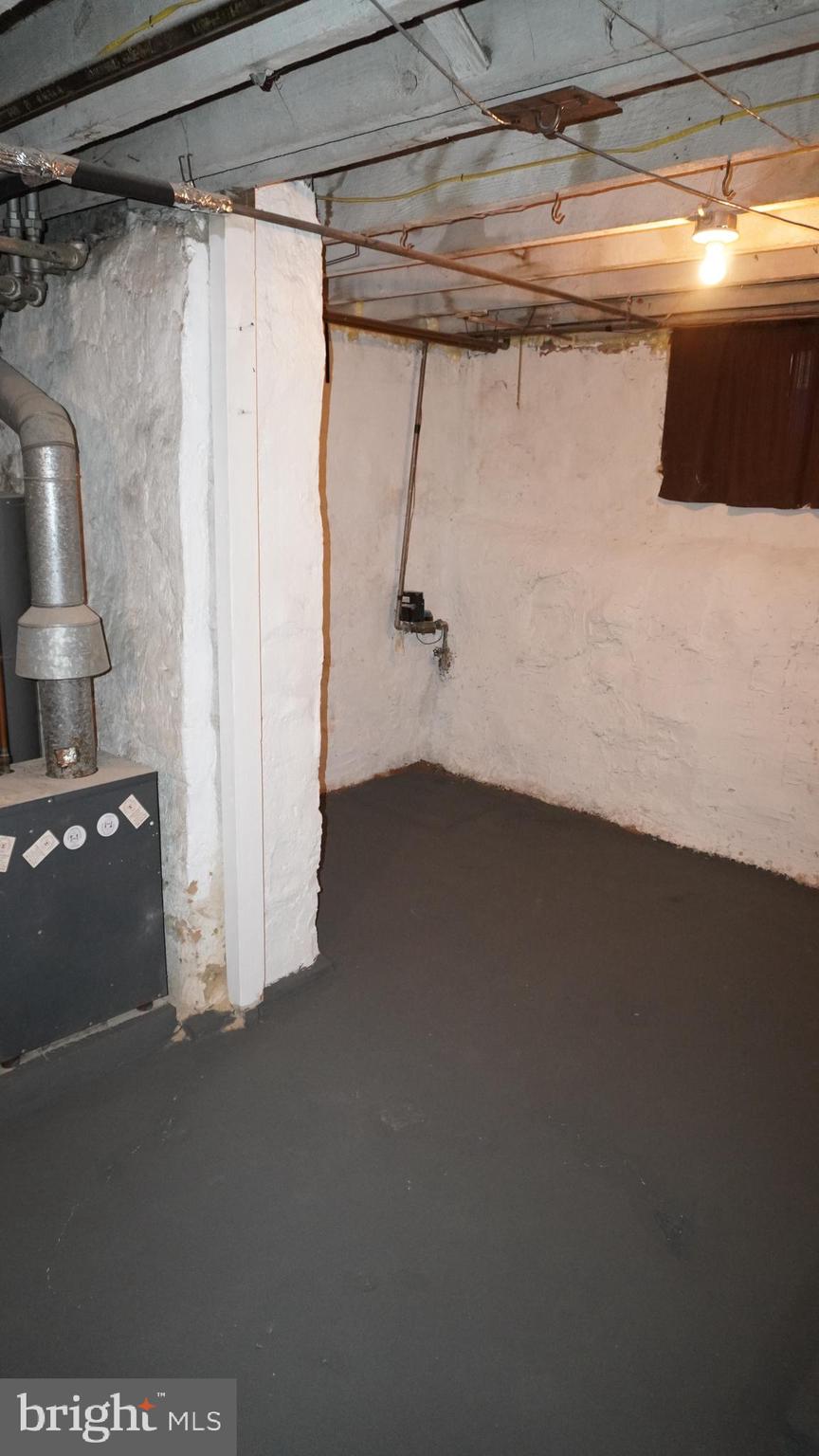 PHILADELPHIA (SOUTHWEST) - Residential