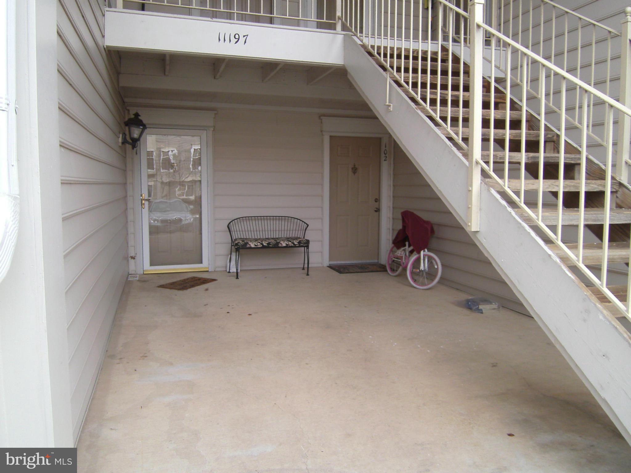 BULL RUN CONDO - Residential