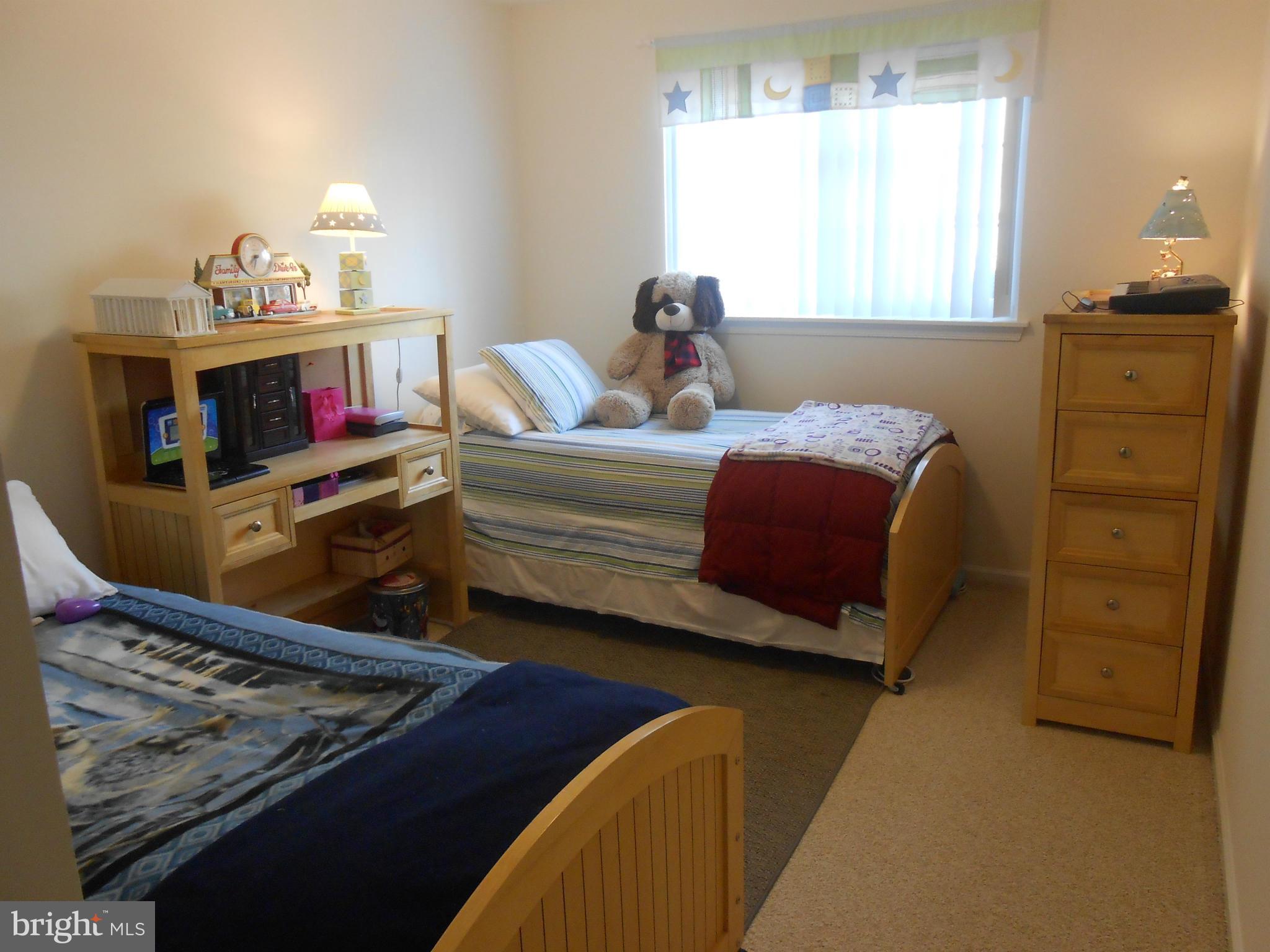 BULL RUN CONDO - Residential