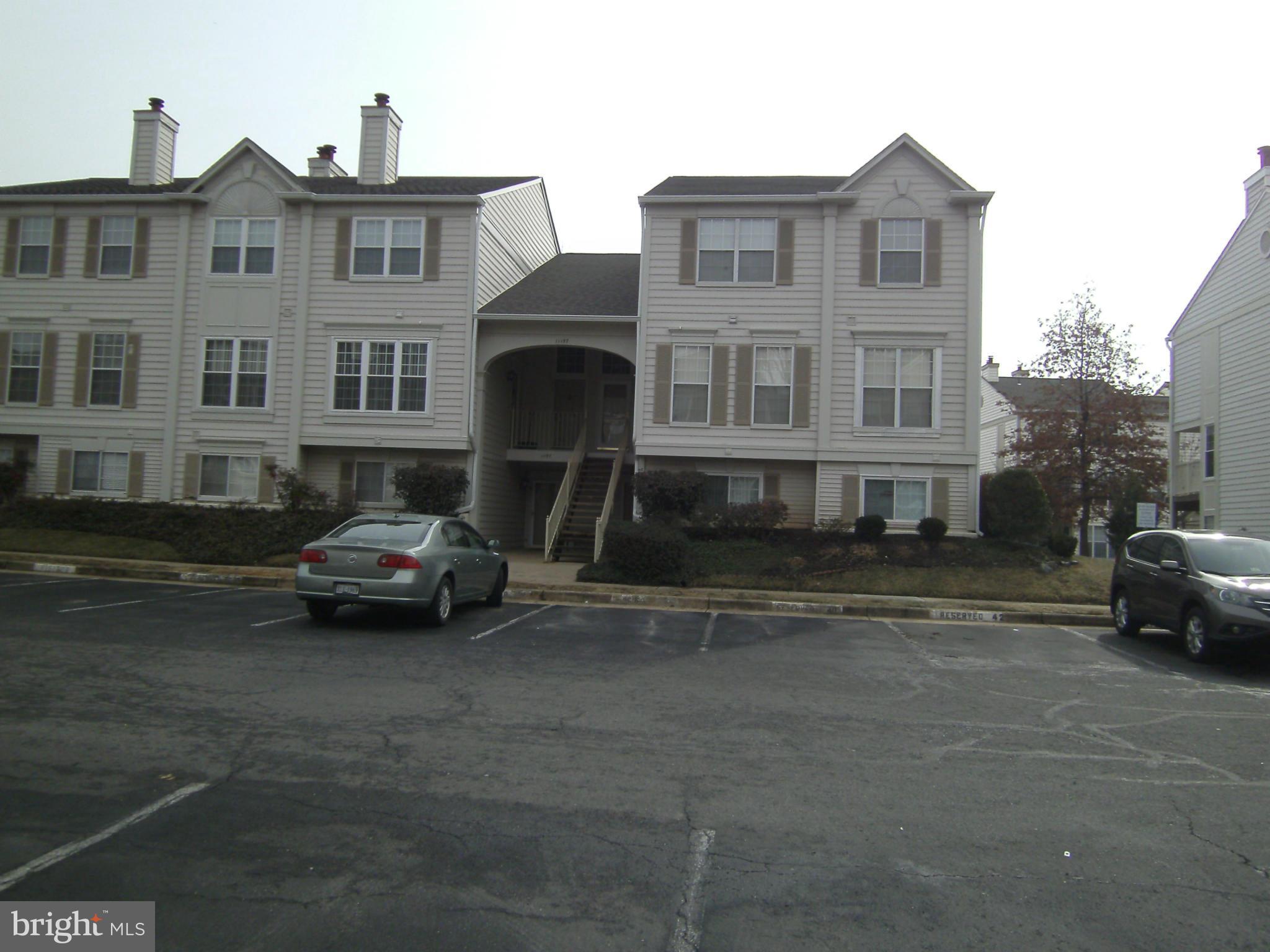 BULL RUN CONDO - Residential