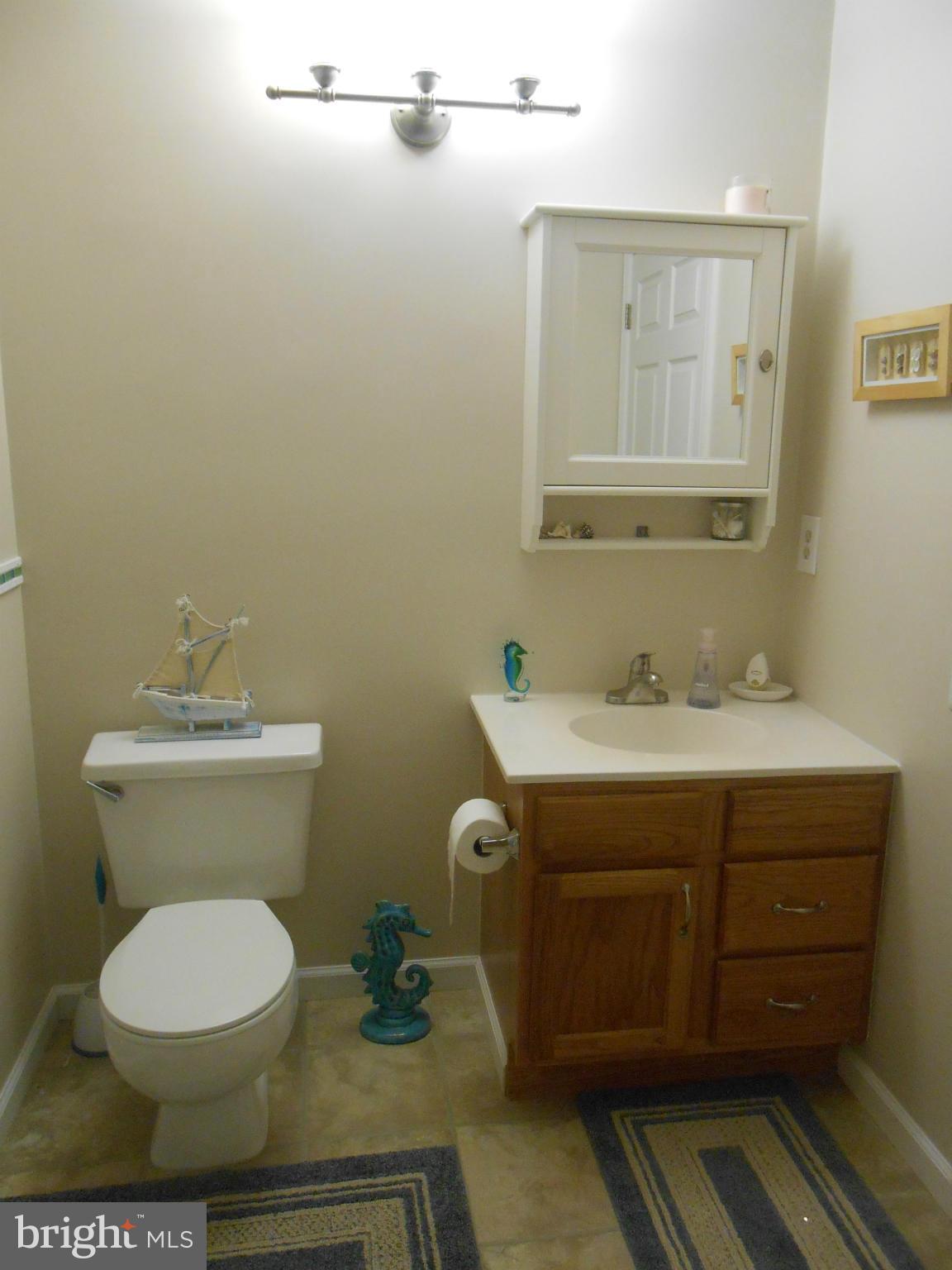 BULL RUN CONDO - Residential