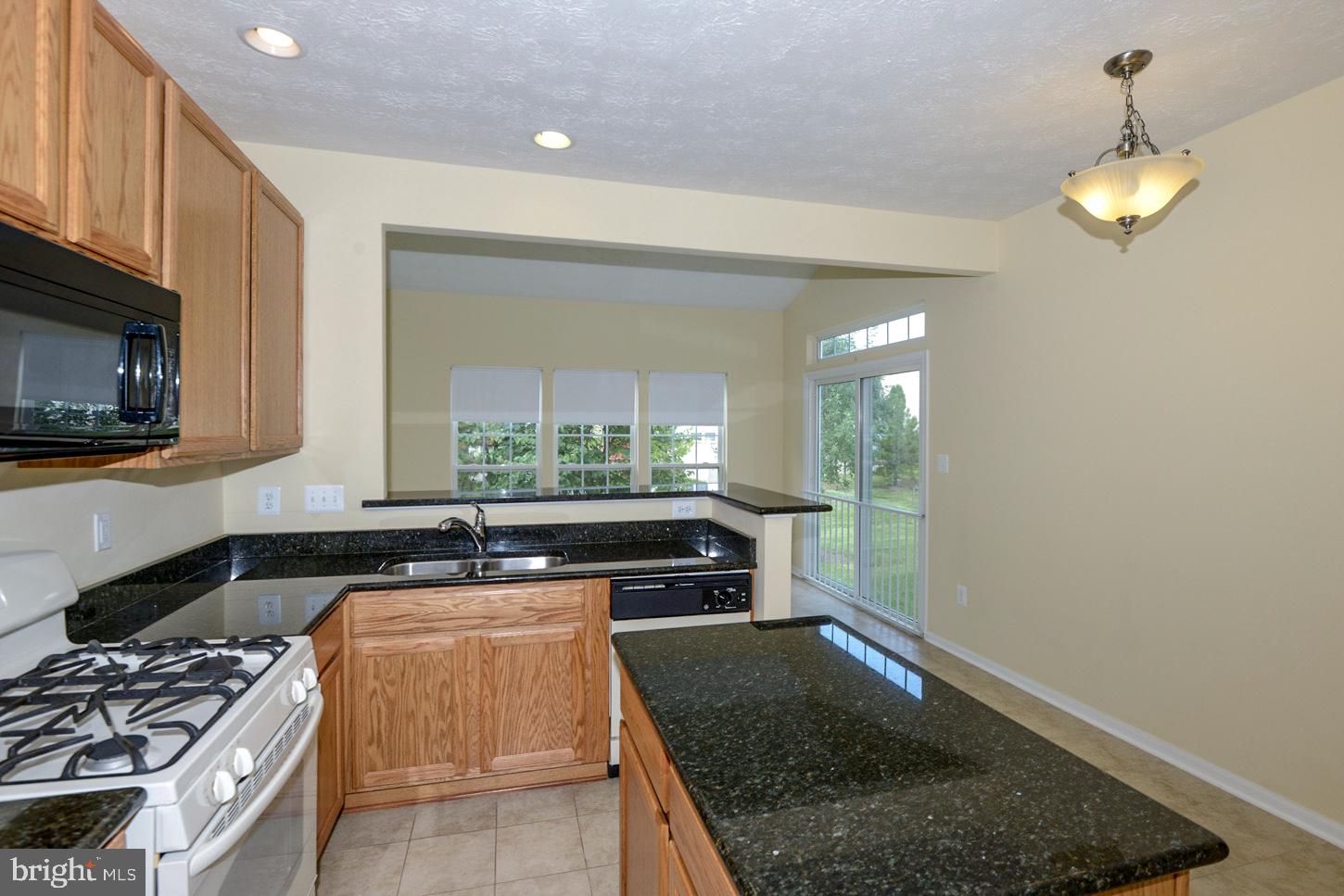 SEVEN OAKS - Residential Lease