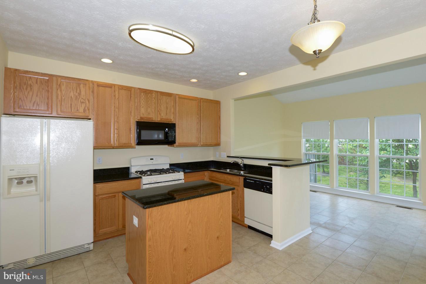 SEVEN OAKS - Residential Lease