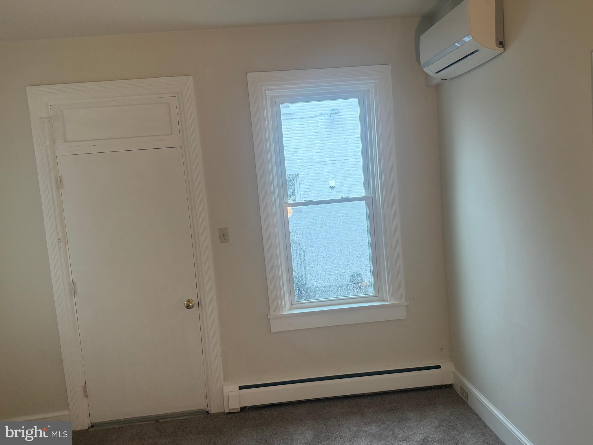 CHESTNUT HILL - Commercial Sale