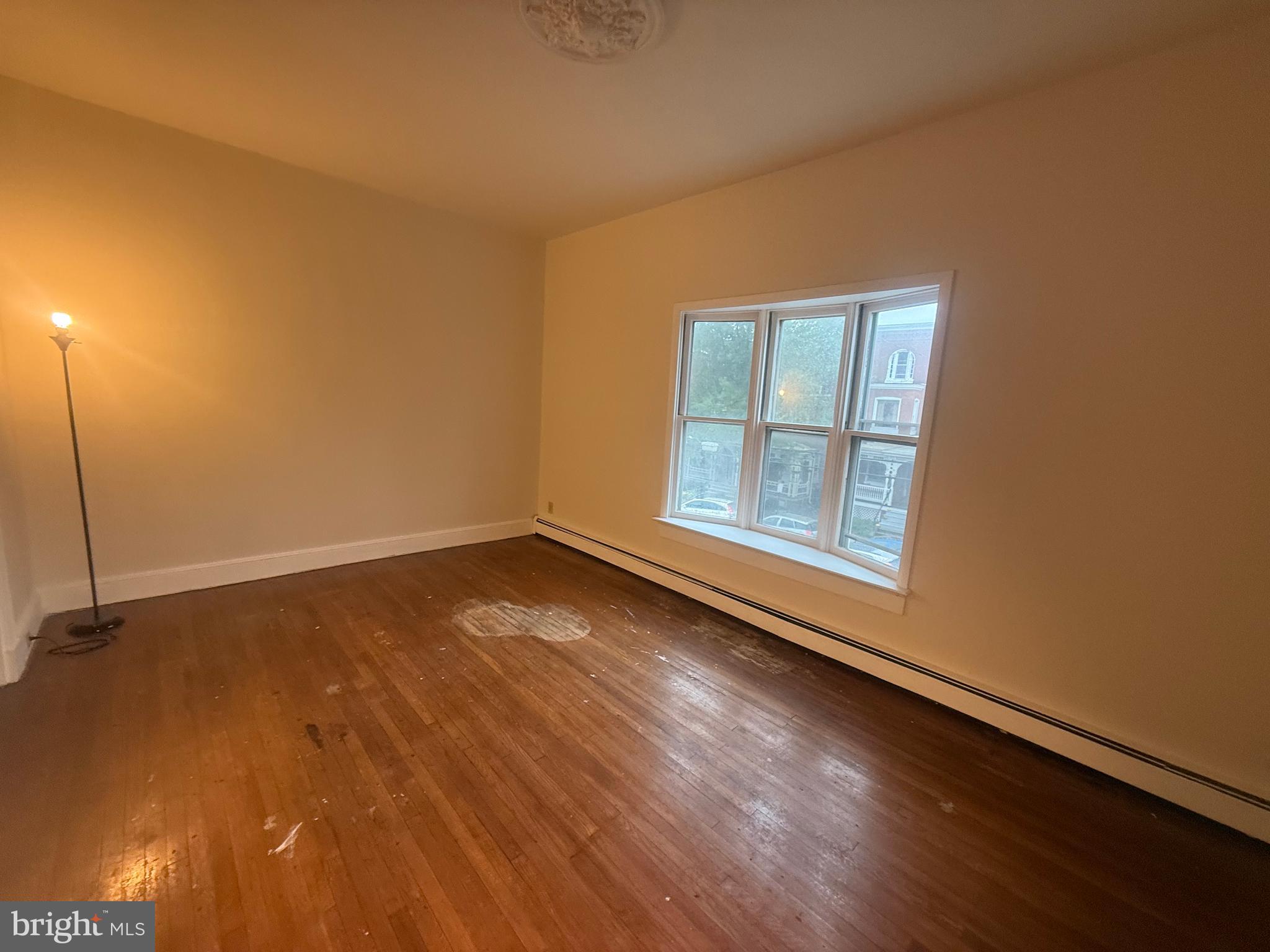 CHESTNUT HILL - Commercial Sale