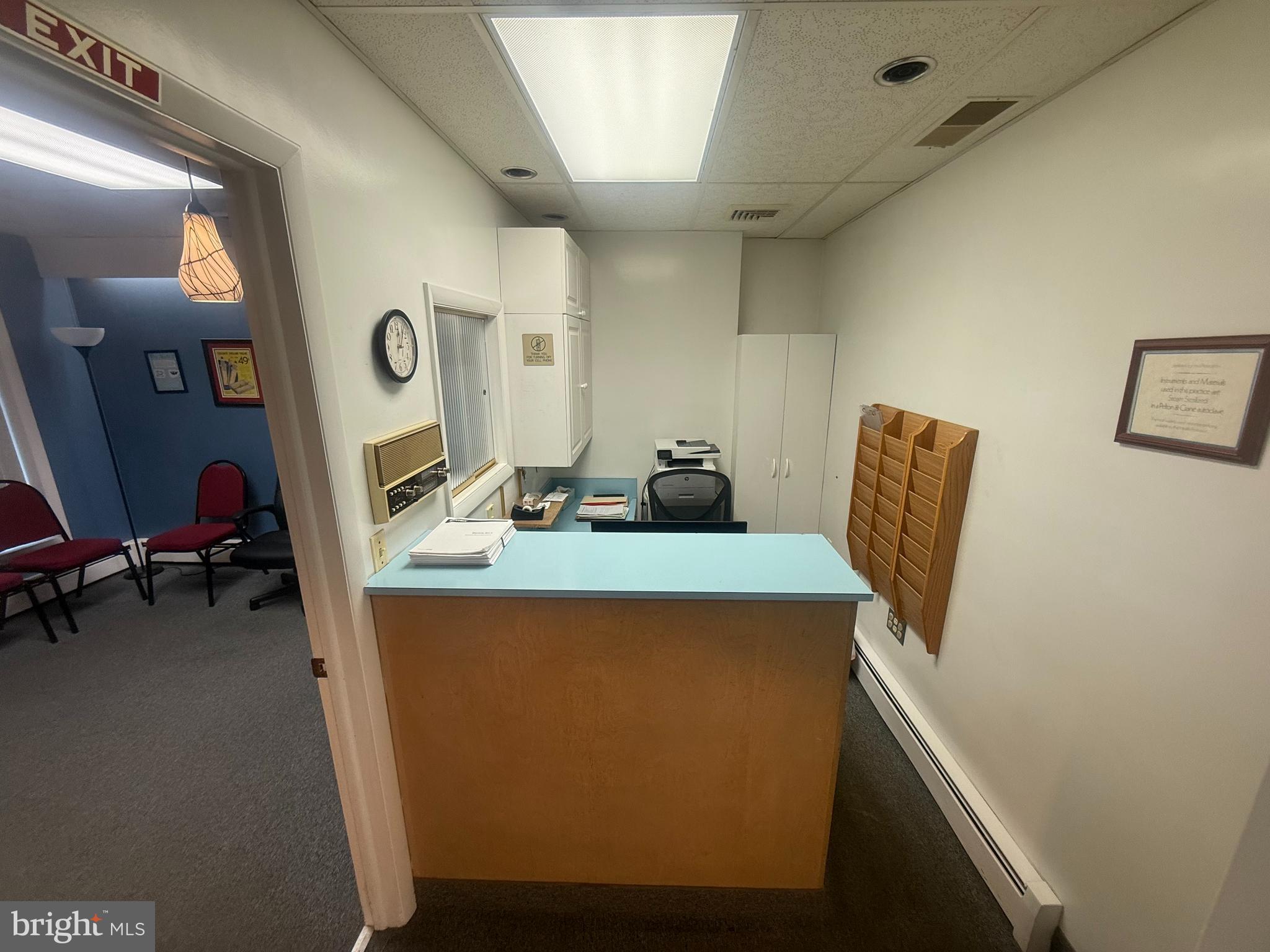 CHESTNUT HILL - Commercial Sale