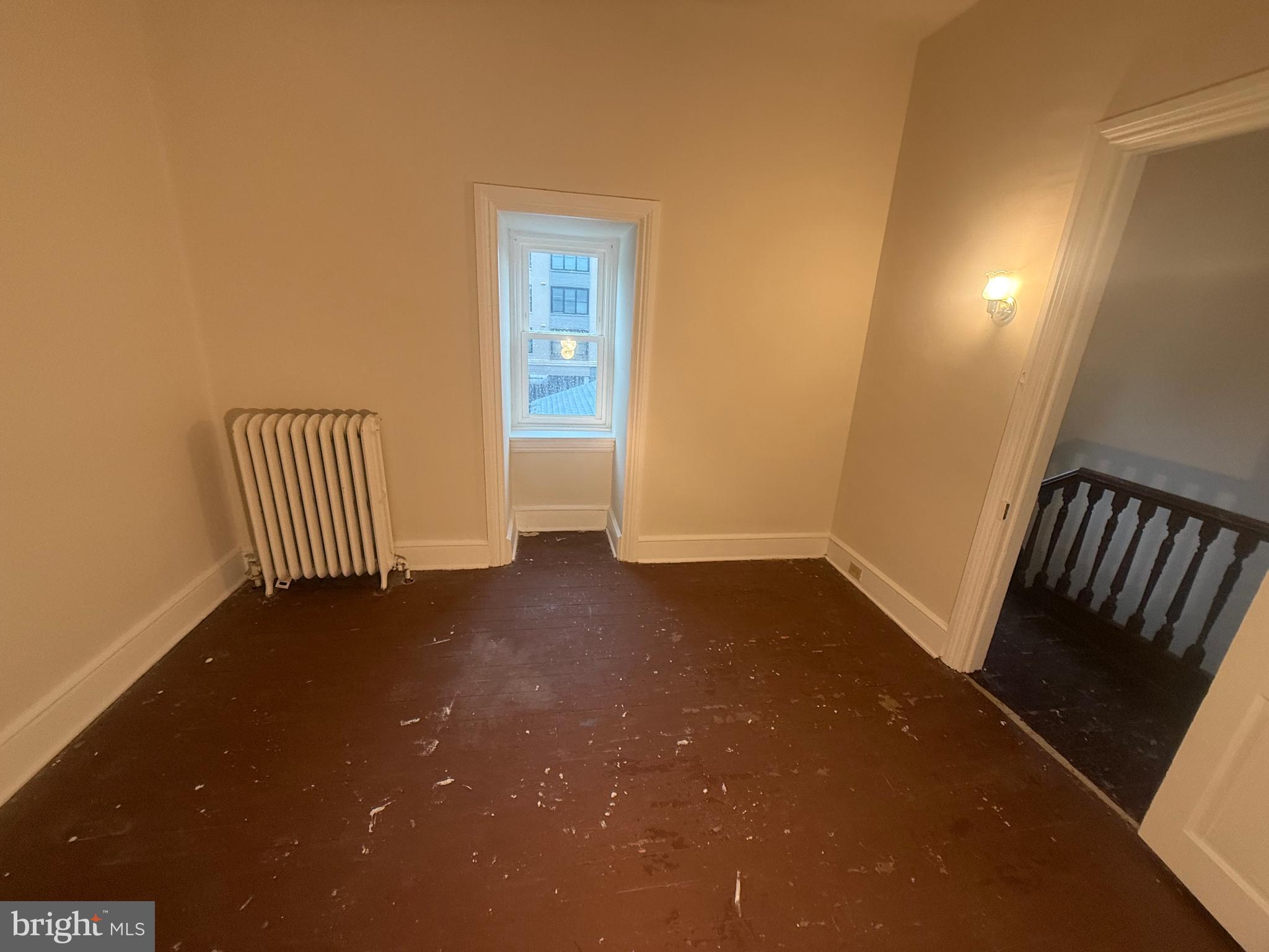 CHESTNUT HILL - Commercial Sale