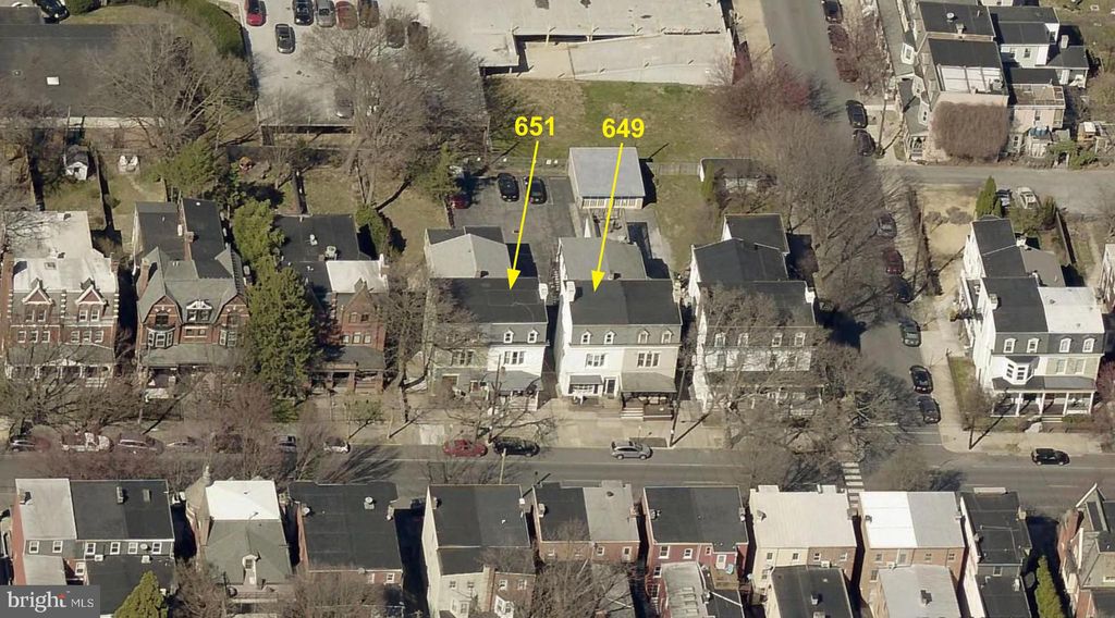 Photo of 649 W Chestnut Street, LANCASTER, PA 17603 (MLS # PALA2077654)