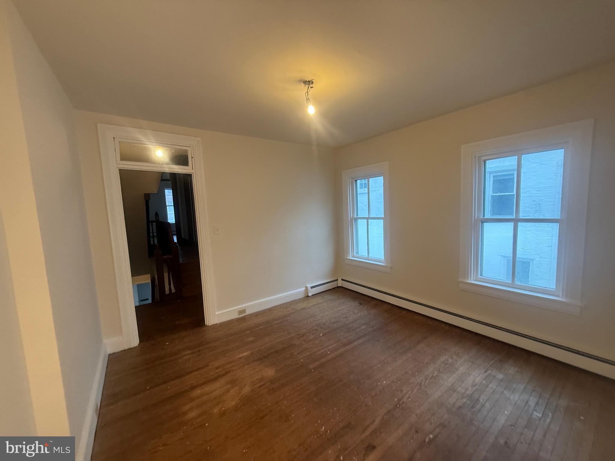 CHESTNUT HILL - Commercial Sale